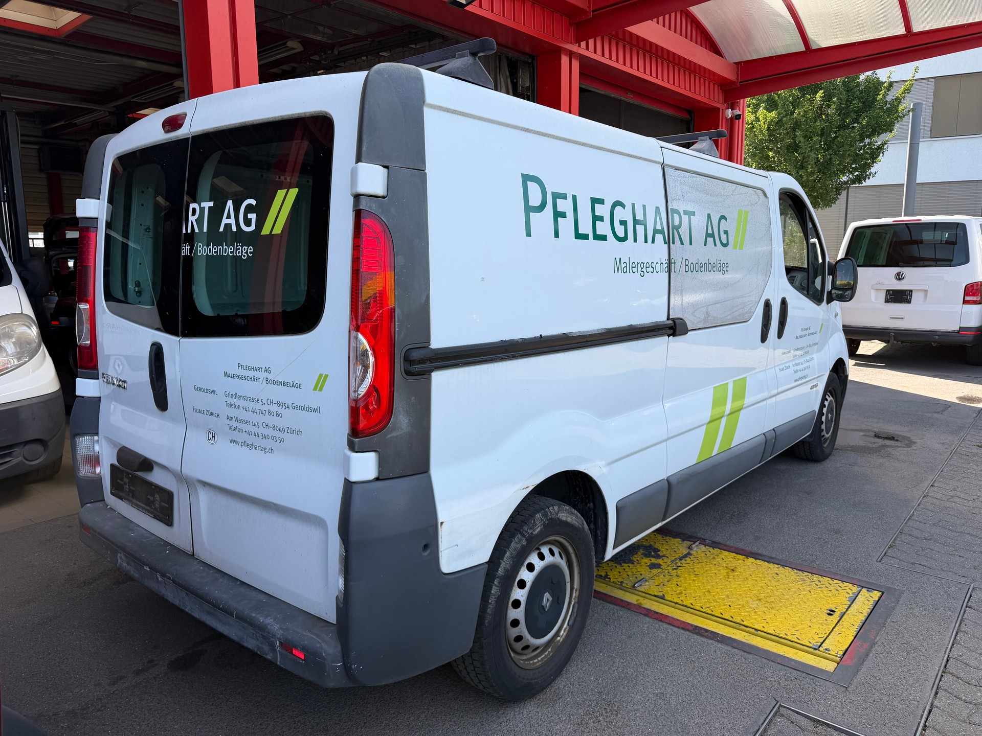 RENAULT Trafic 2.0 dCi 115 2.9t L1H1-image-4