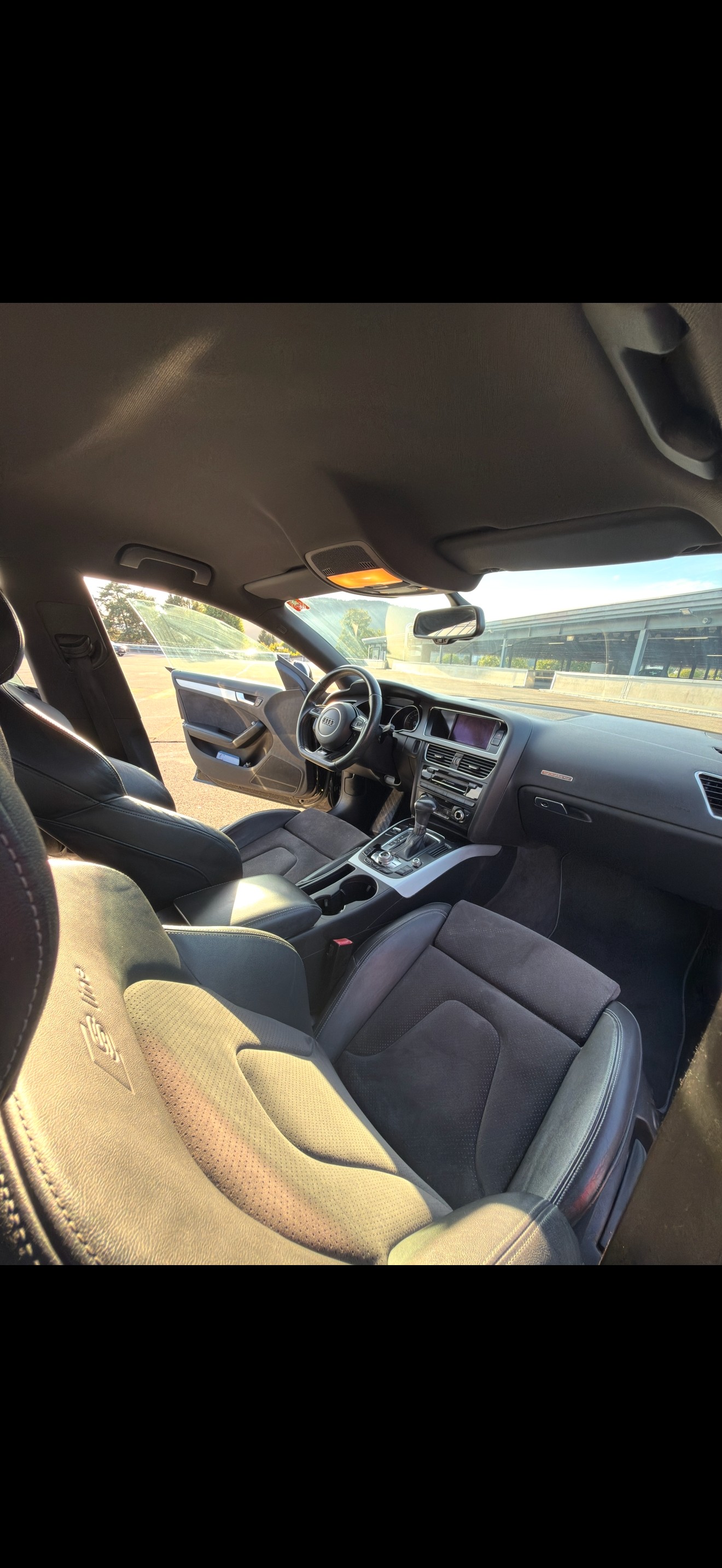 AUDI A5 2.0 TFSI quattro S-Tronic-image-11