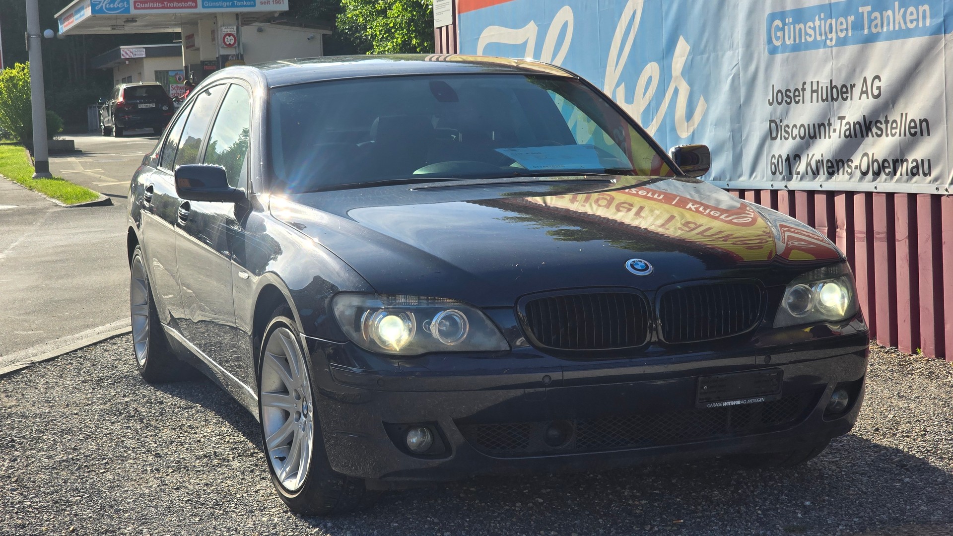 BMW 745d-image-1