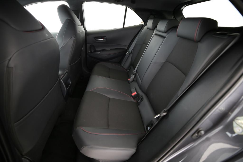 TOYOTA Corolla 2.0 HSD GR Sport-image-11
