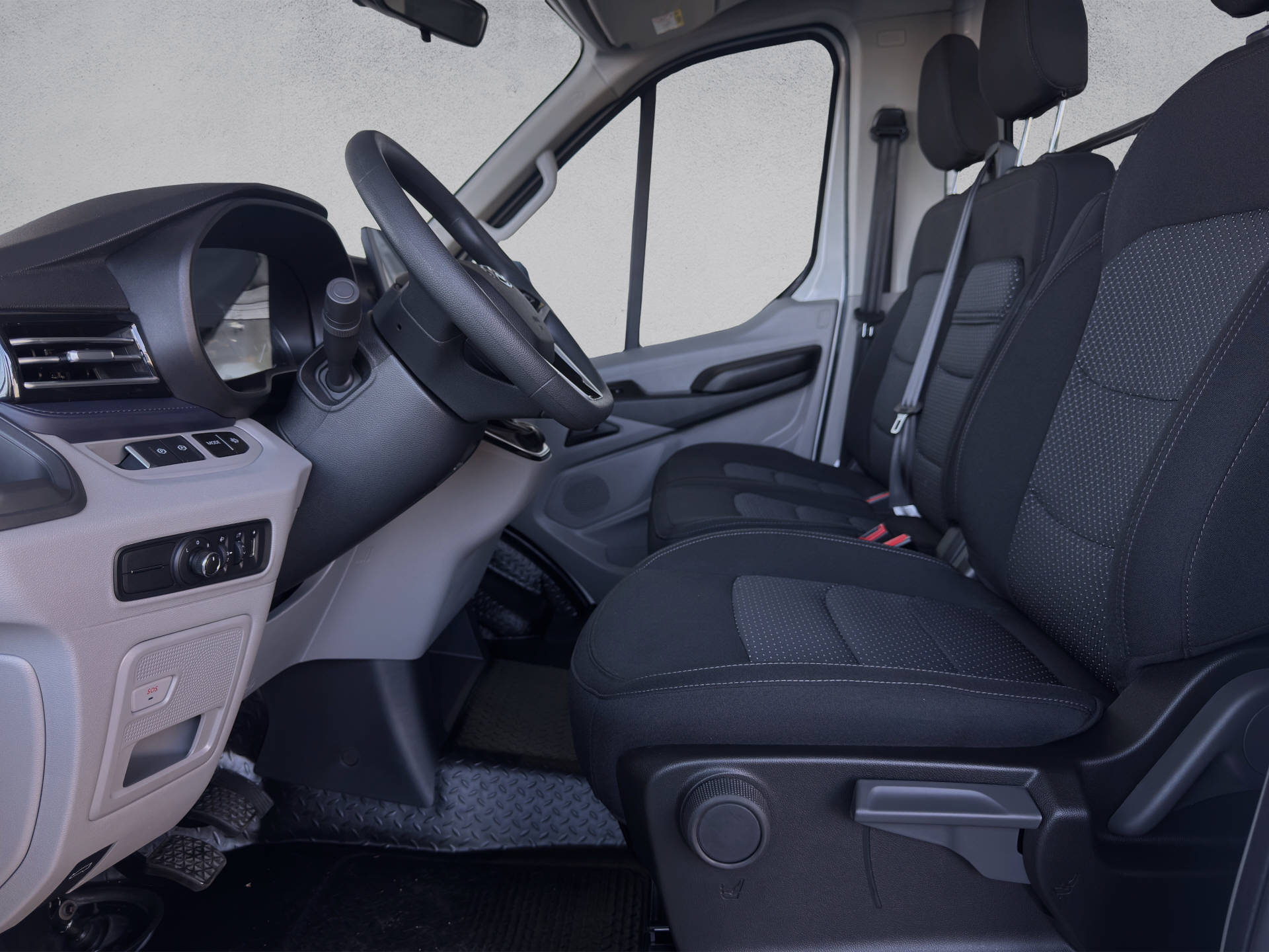 MAXUS Deliver 9 Kab.-Ch. L3 2.0 TD L3-image-10