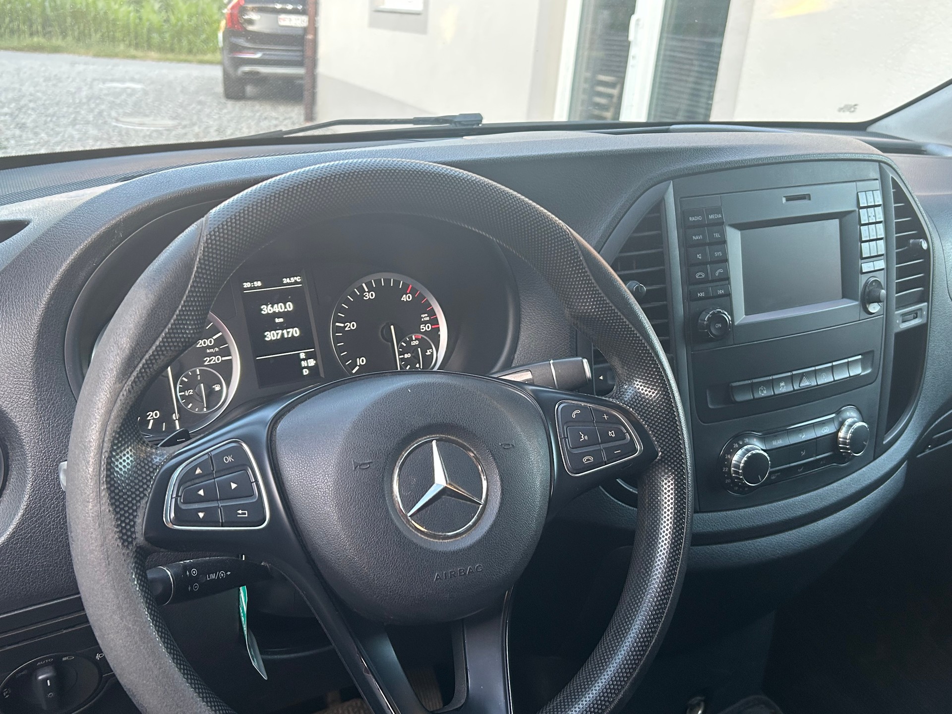 MERCEDES-BENZ 2.2 CDI BlueT Select-image-3