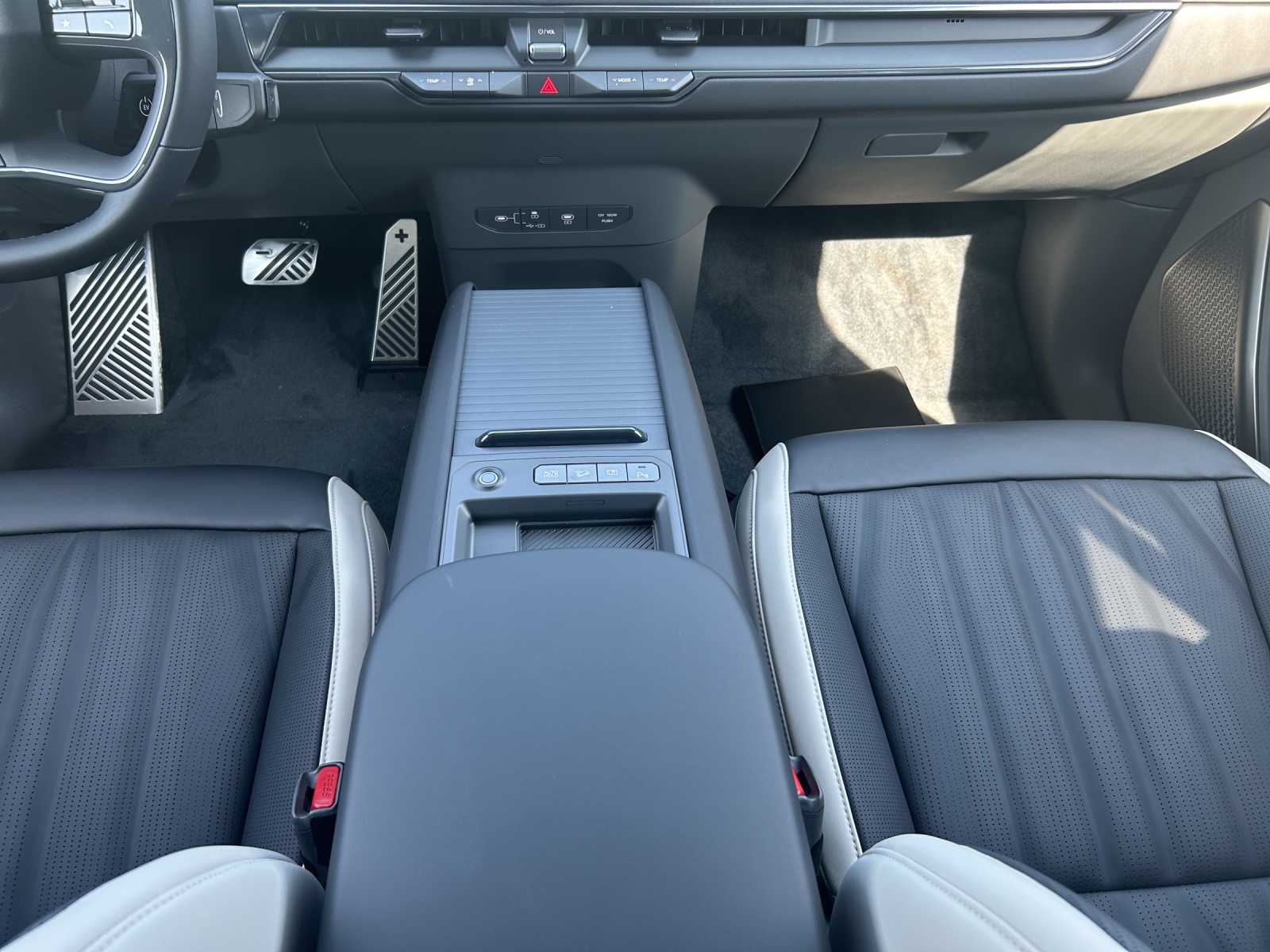 KIA EV9 99.8 kWh GT-Line 4x4 Relaxation 6P-image-13