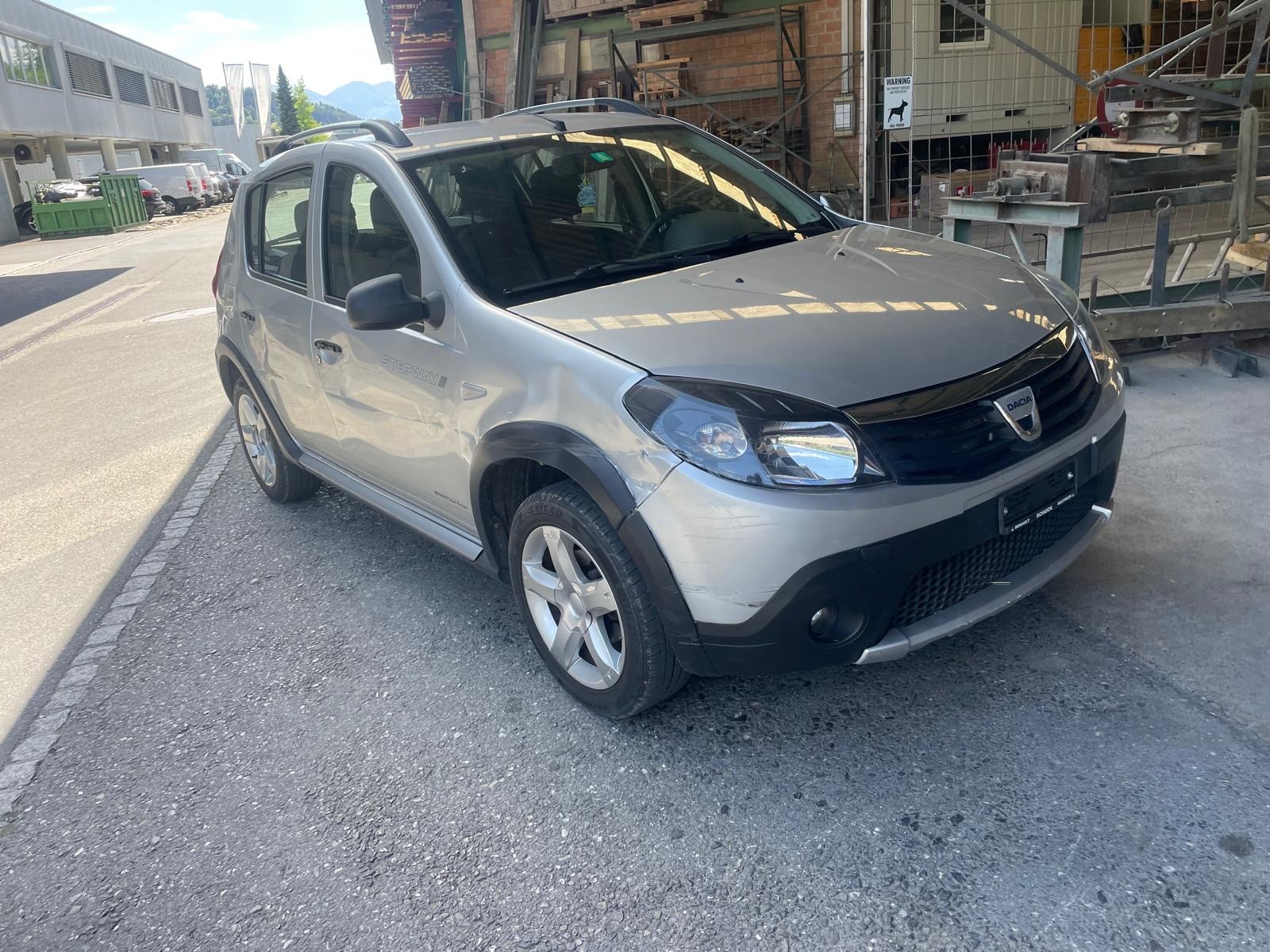 DACIA Sandero 1.6 Stepway-image-2