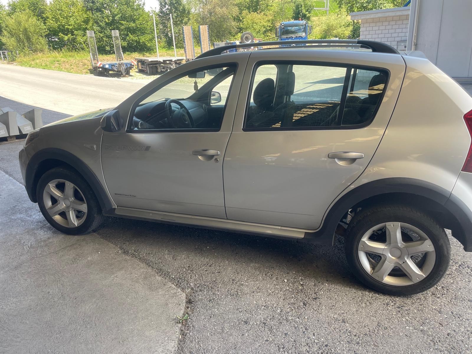 DACIA Sandero 1.6 Stepway-image-5