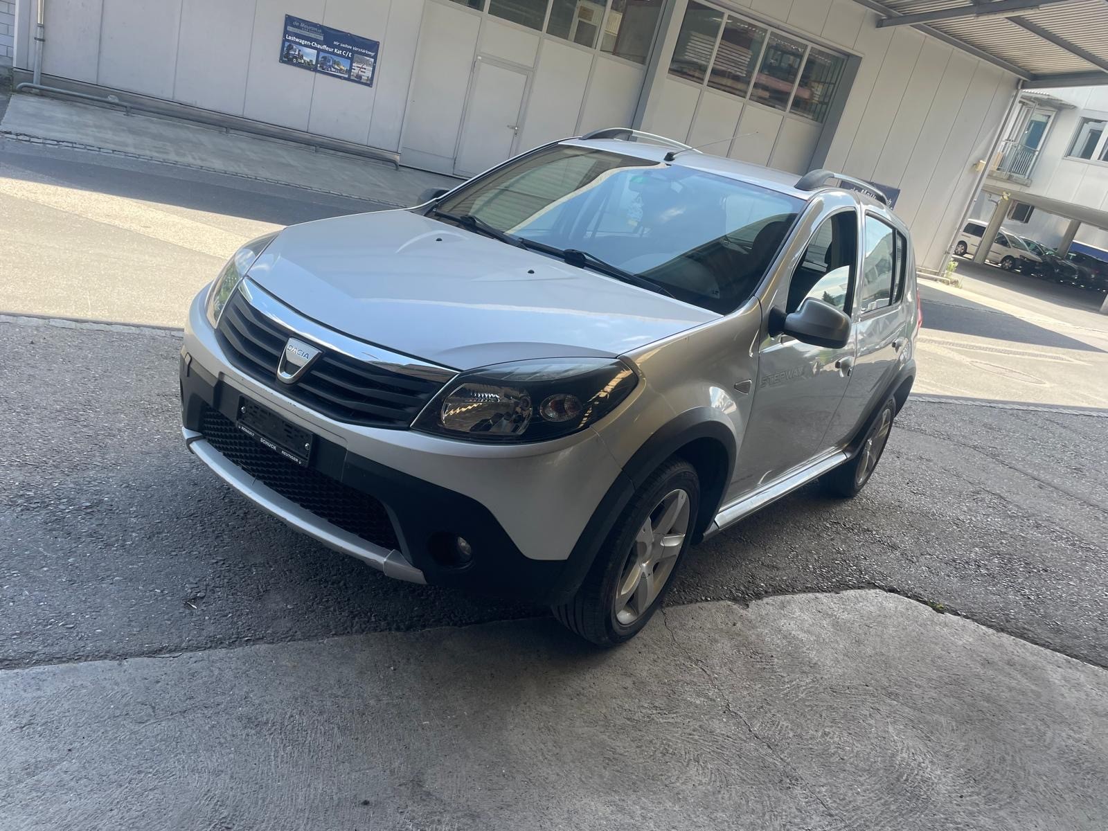 DACIA Sandero 1.6 Stepway-image-1