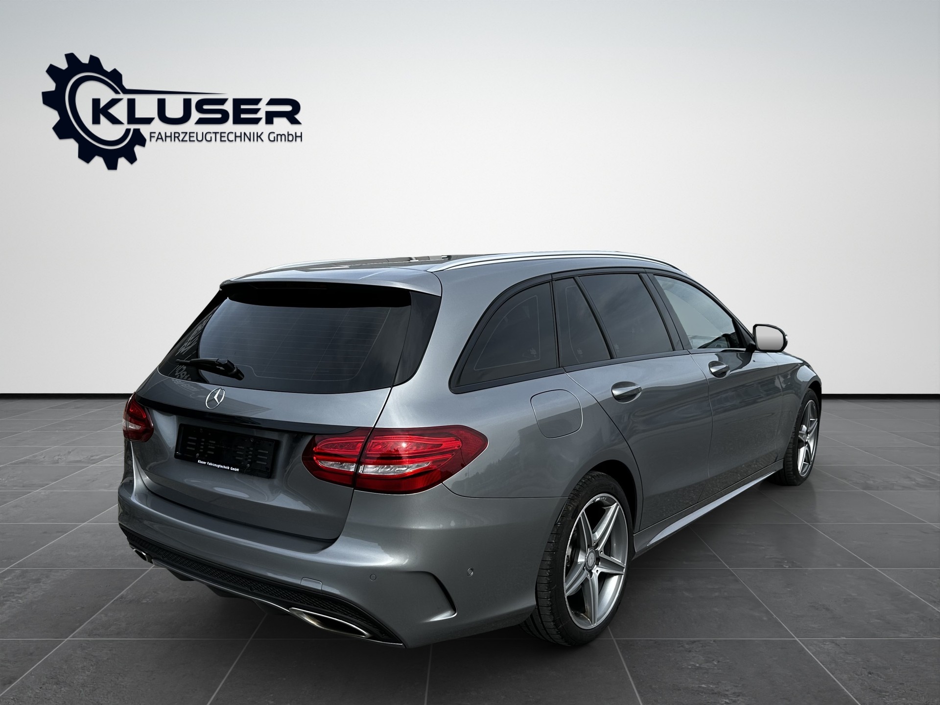 MERCEDES-BENZ C 400 AMG Line 4Matic 7G-Tronic-image-4