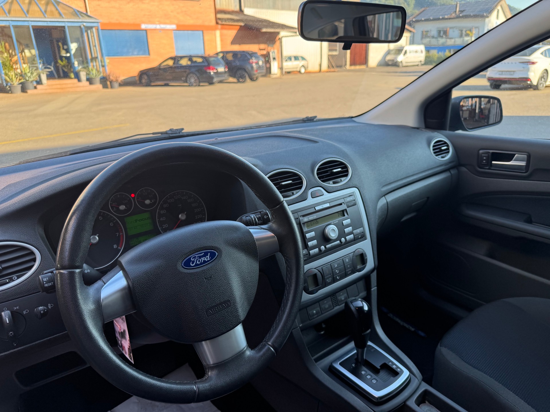 FORD Focus 2.0i Carving-image-4