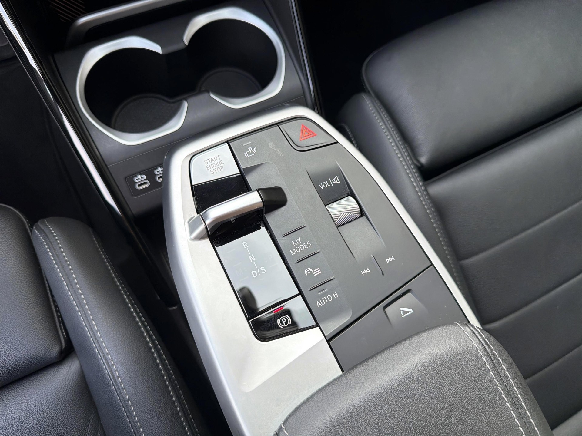 BMW X1 xDrive 23d M Sport-image-6