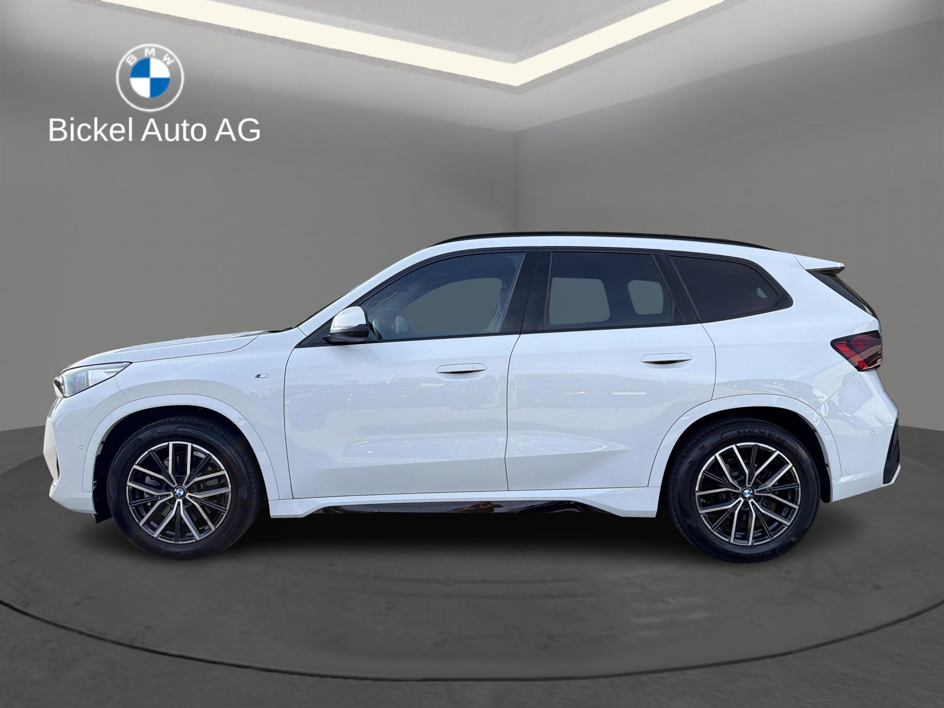 BMW X1 xDrive 23d M Sport-image-2
