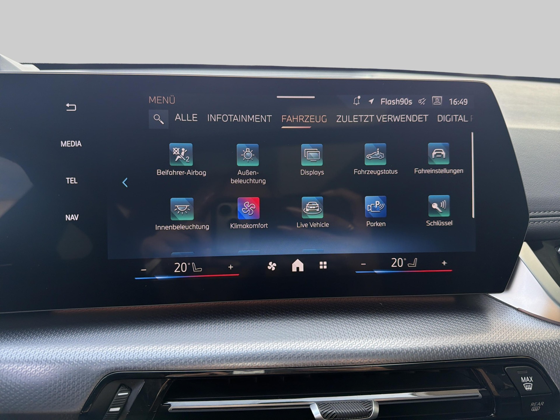 BMW X1 xDrive 23d M Sport-image-12