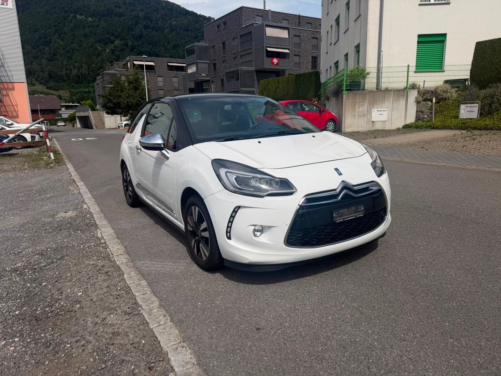 DS AUTOMOBILES DS3 1.2 PureTech SO Irresistible-image-0