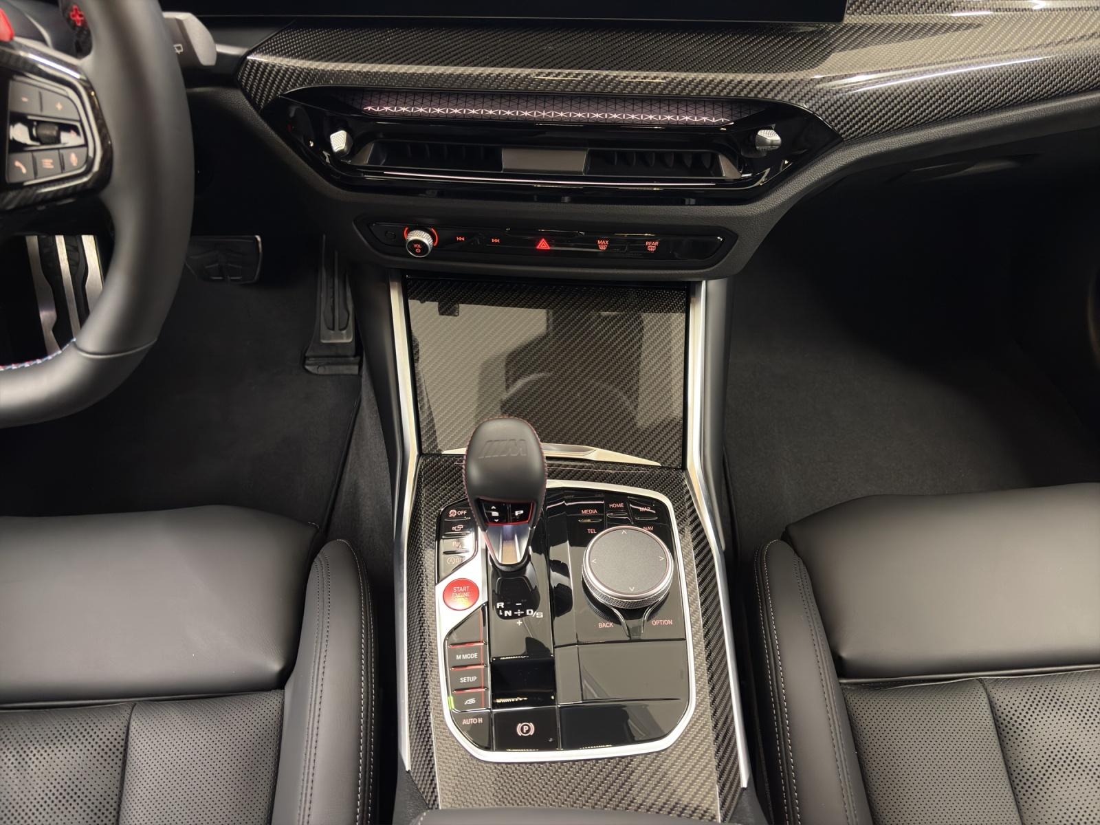 BMW M3 Competition xDrive Touring-image-14