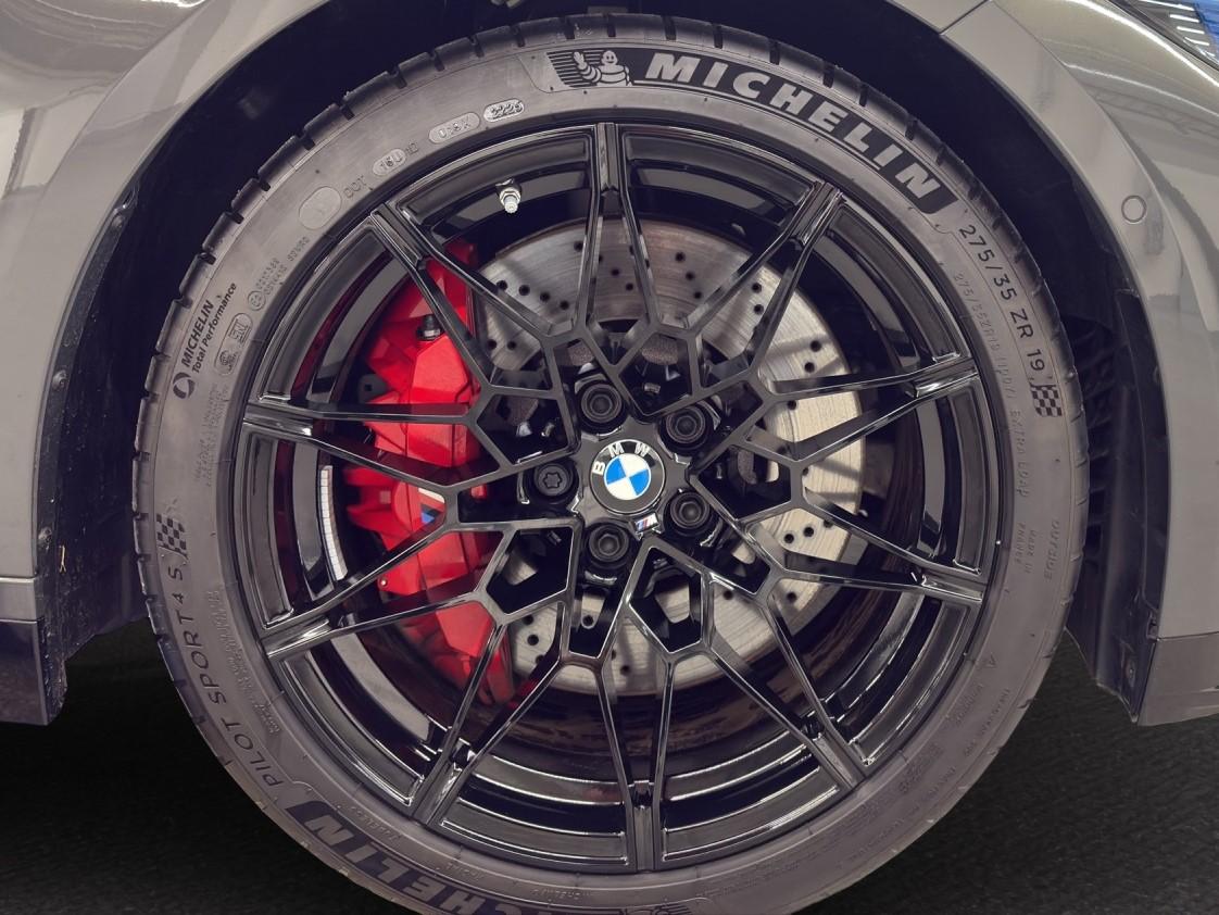 BMW M3 Competition xDrive Touring-image-7
