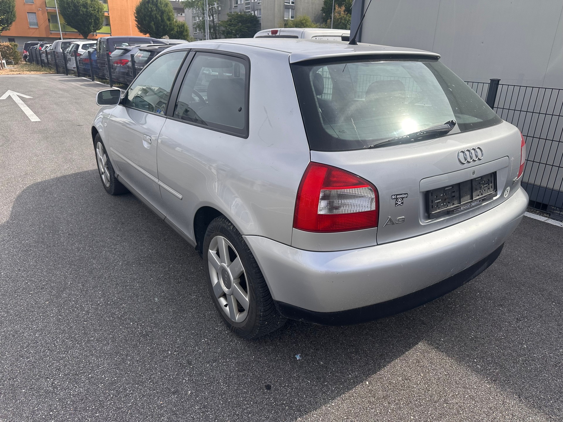 AUDI A3 1.6 Attraction-image-5