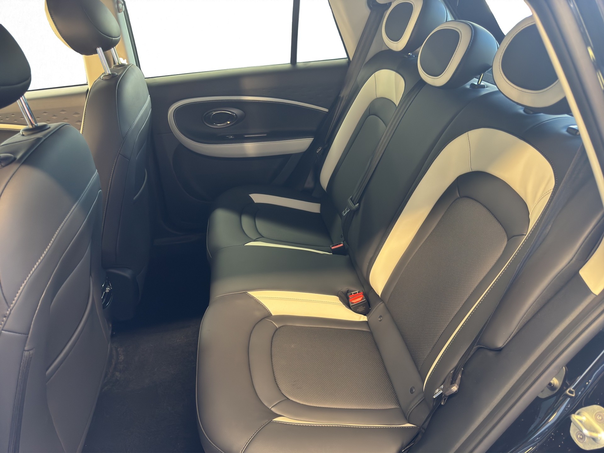 JAC E30X 41 kWh City-image-9