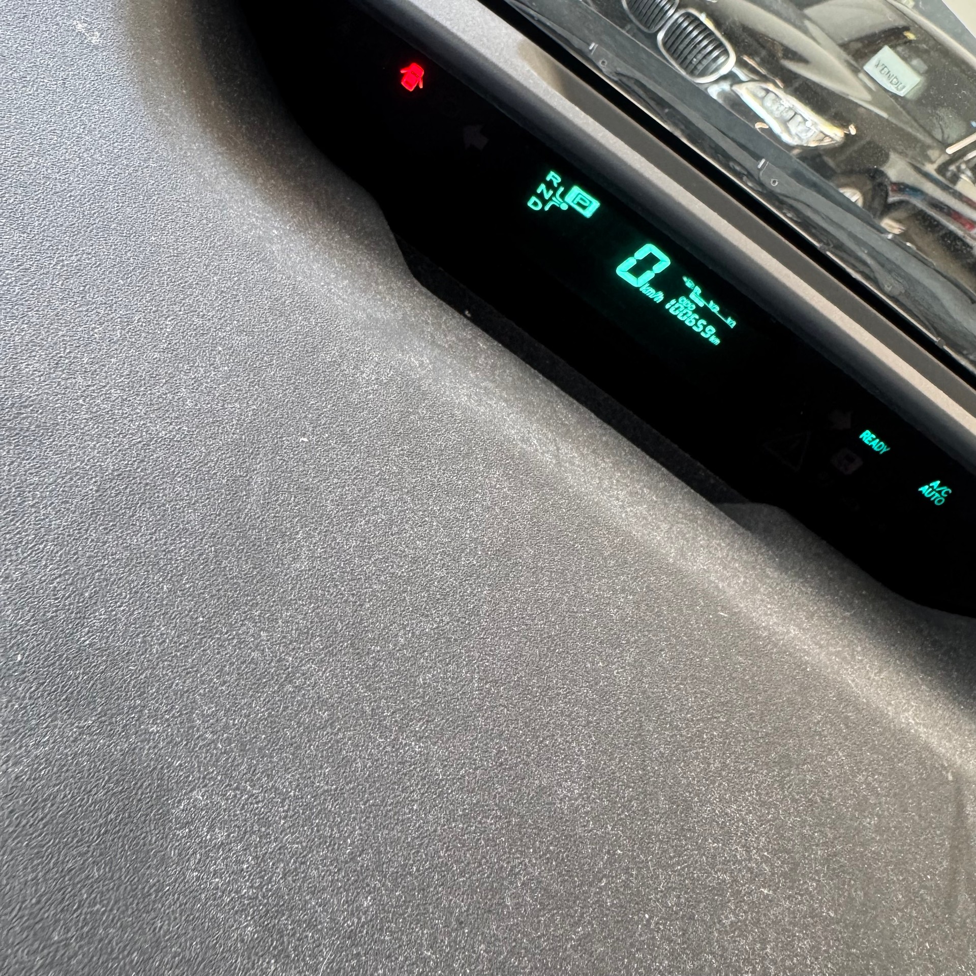 TOYOTA Prius 1.5 16V Hybrid-image-13
