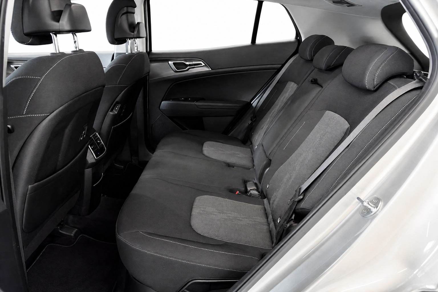 KIA Sportage 1.6 T-GDi HEV-image-15