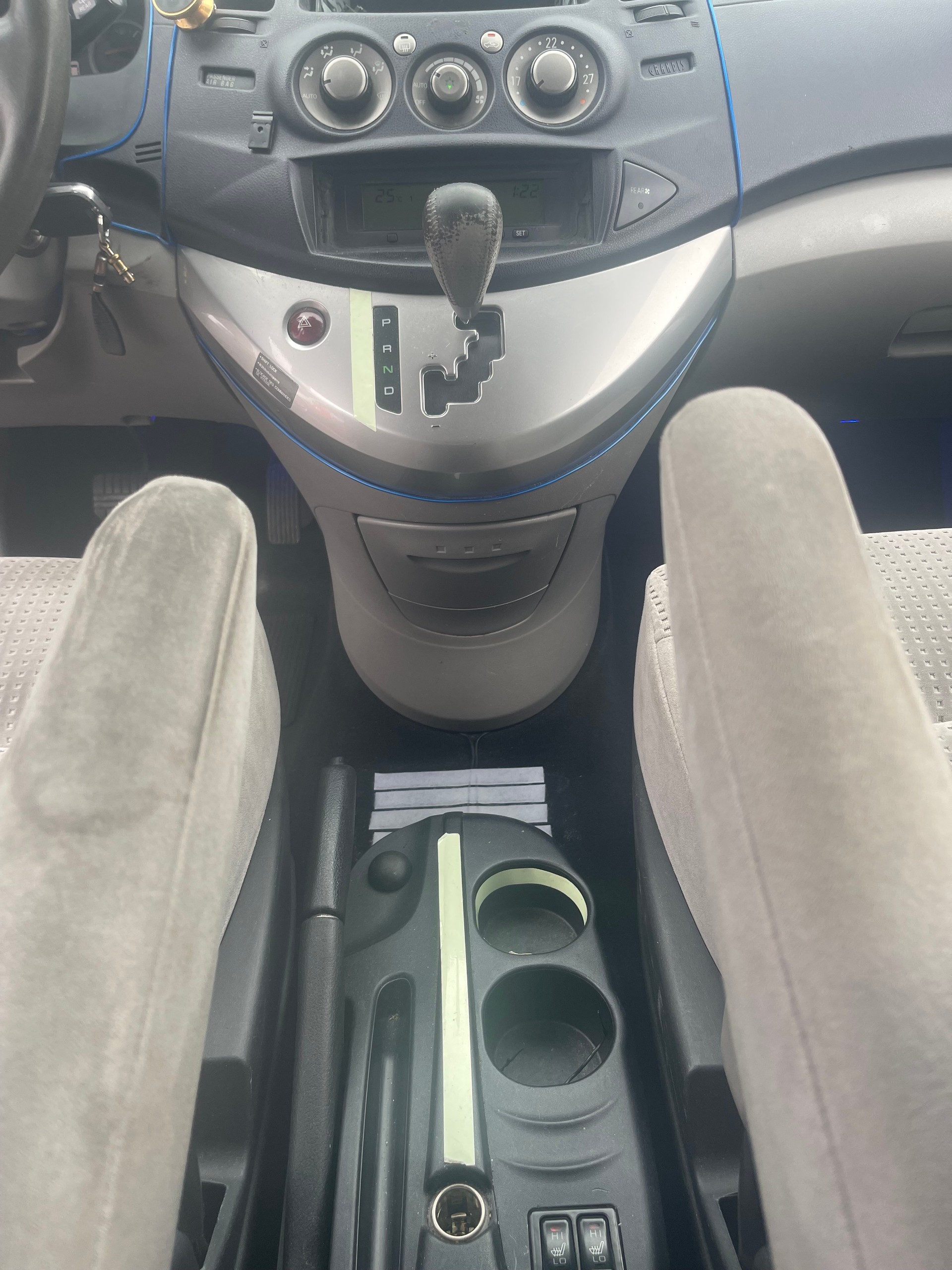 MITSUBISHI Grandis 2.4 16V Intense-image-4