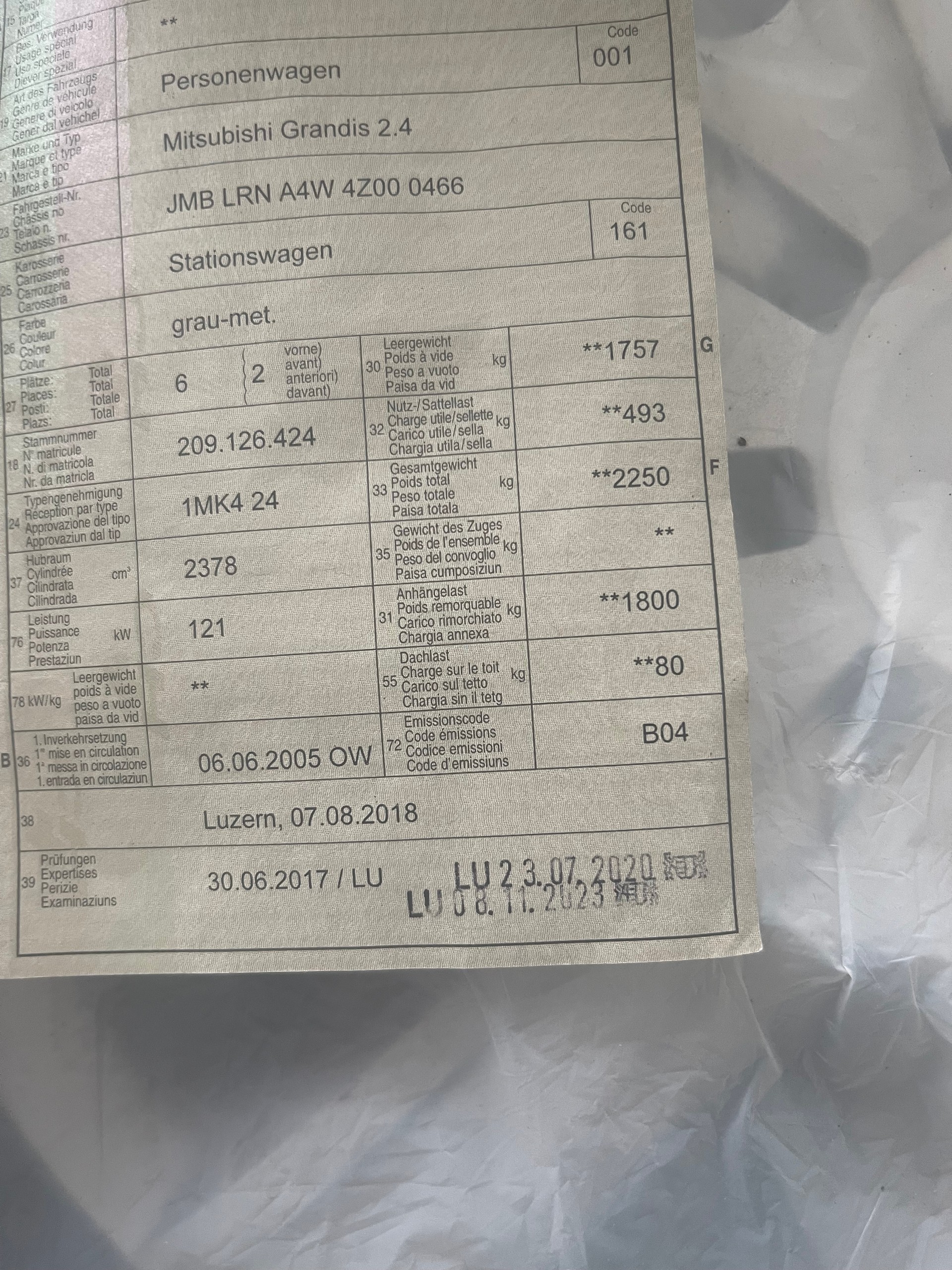 MITSUBISHI Grandis 2.4 16V Intense-image-7
