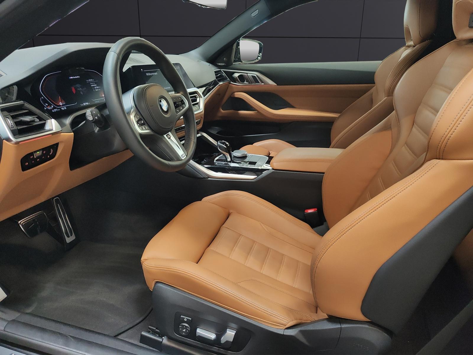 BMW M440i xDrive Coupé-image-9