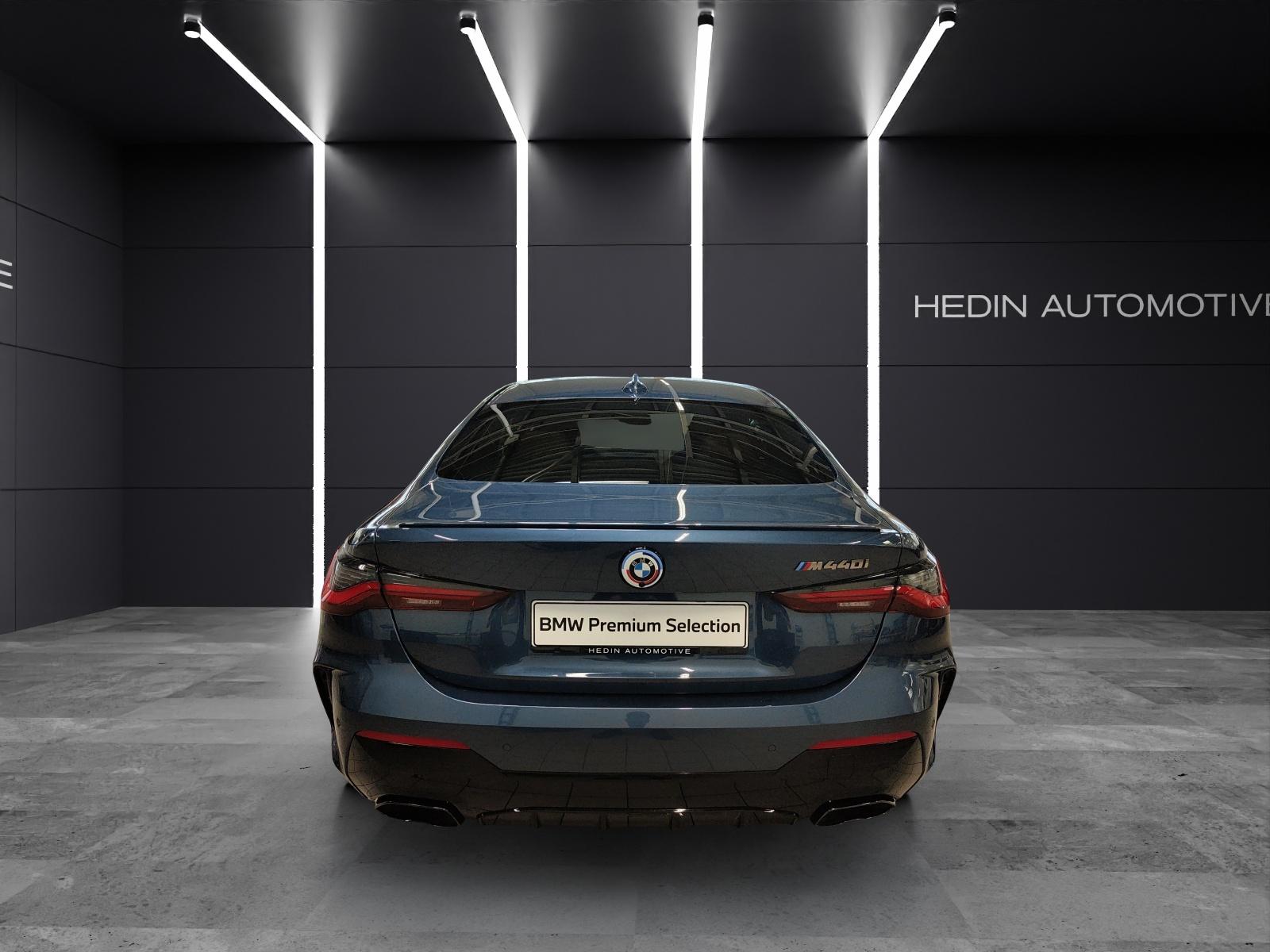 BMW M440i xDrive Coupé-image-4