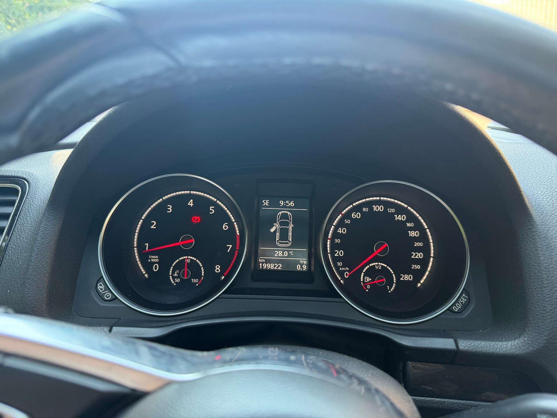 VW Scirocco 2.0 TSI Club-image-7