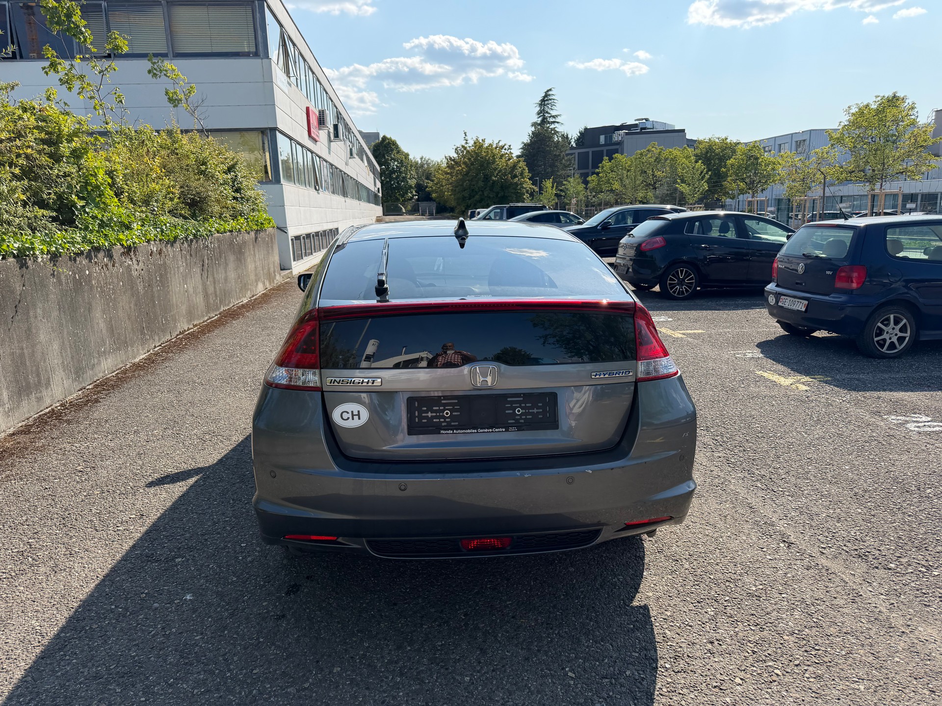 HONDA Insight 1.3i Hybrid Executive CVT-image-1