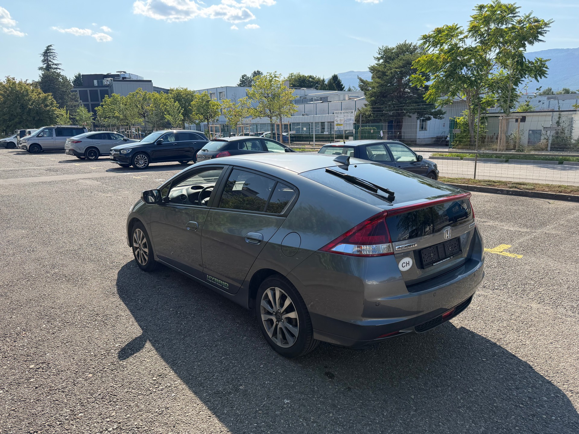 HONDA Insight 1.3i Hybrid Executive CVT-image-2