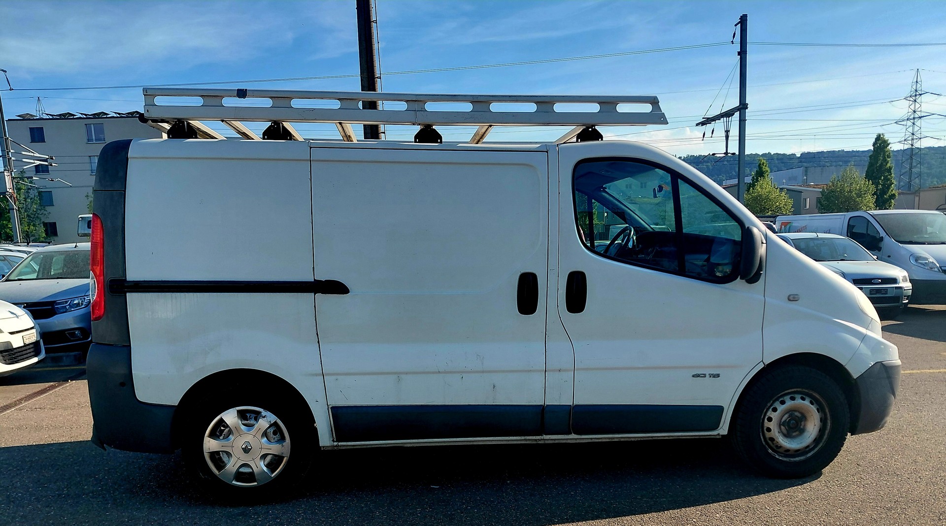 RENAULT Trafic 2.0 dCi 115 2.9t L2H1-image-5