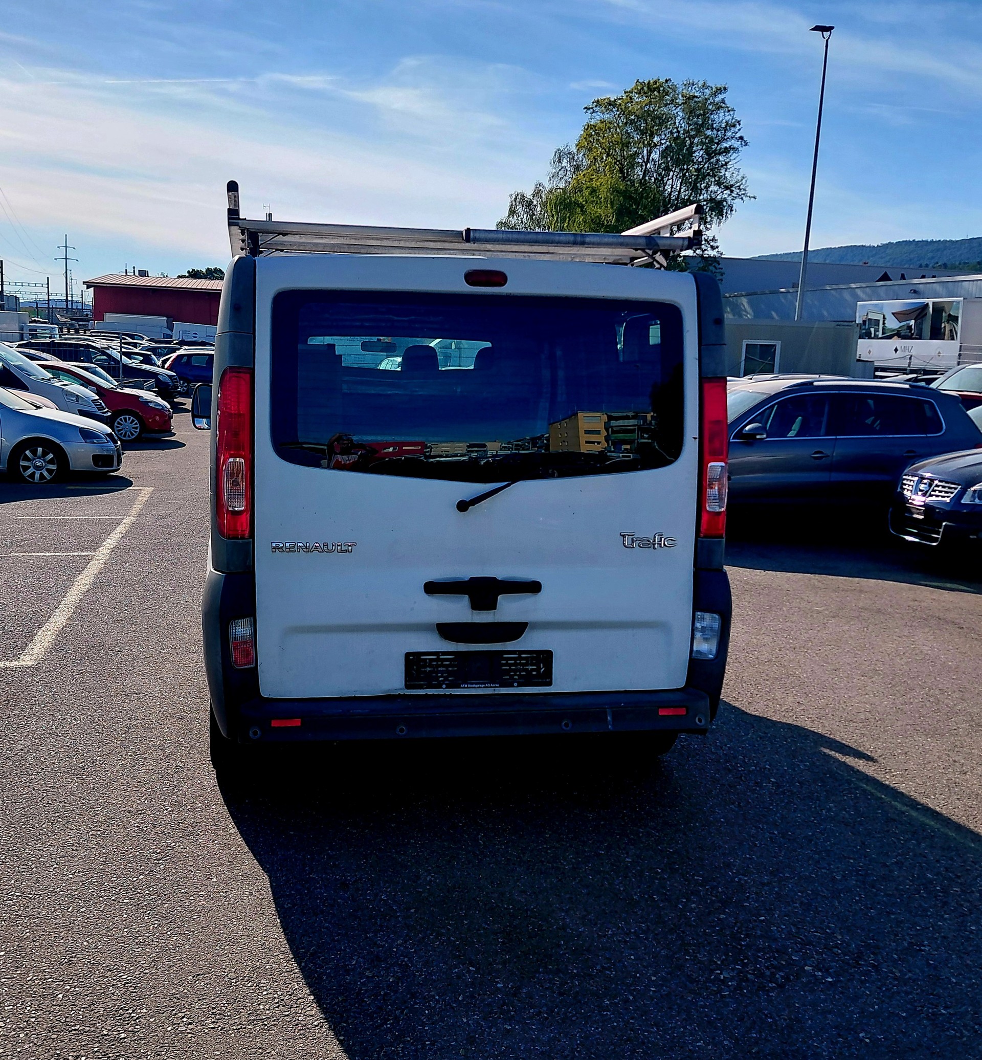 RENAULT Trafic 2.0 dCi 115 2.9t L2H1-image-4