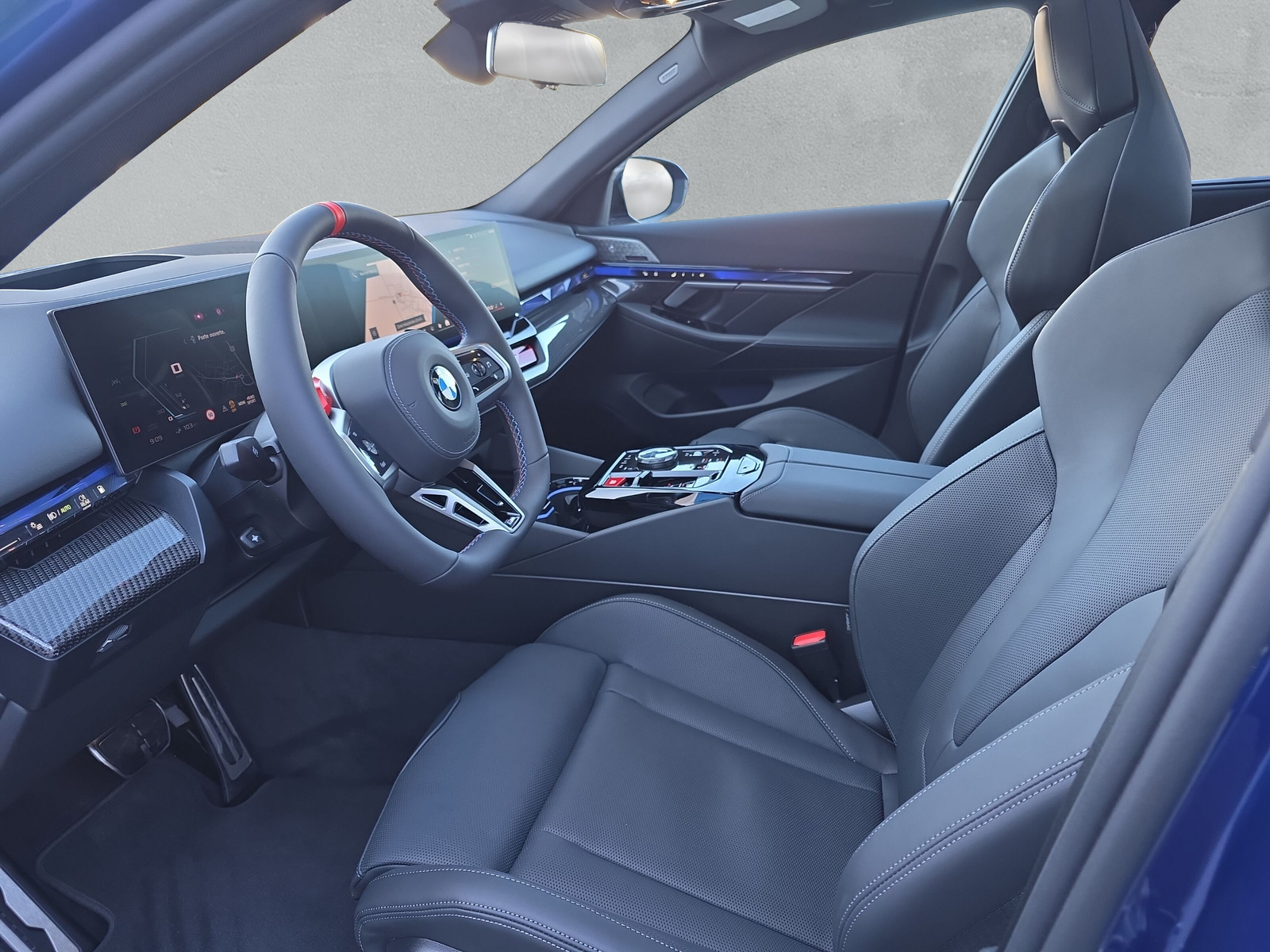 BMW M5 xDrive-image-10