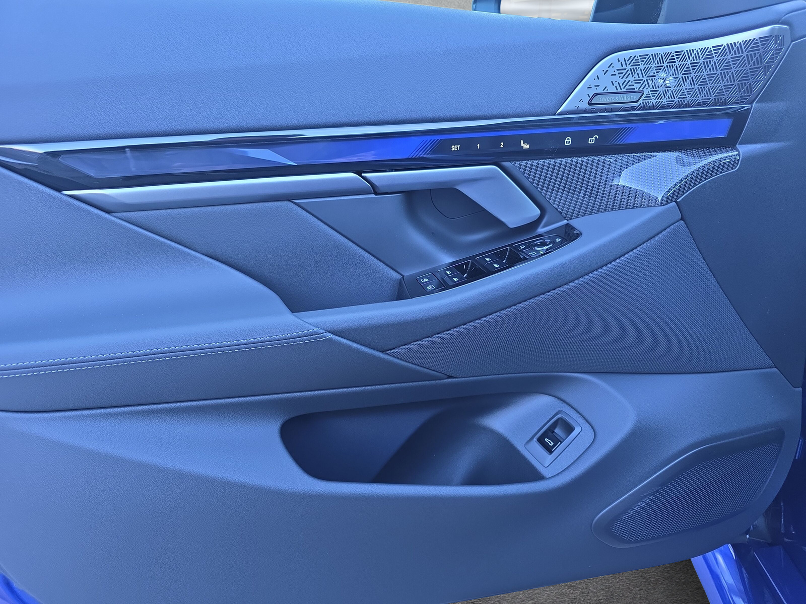 BMW M5 xDrive-image-16
