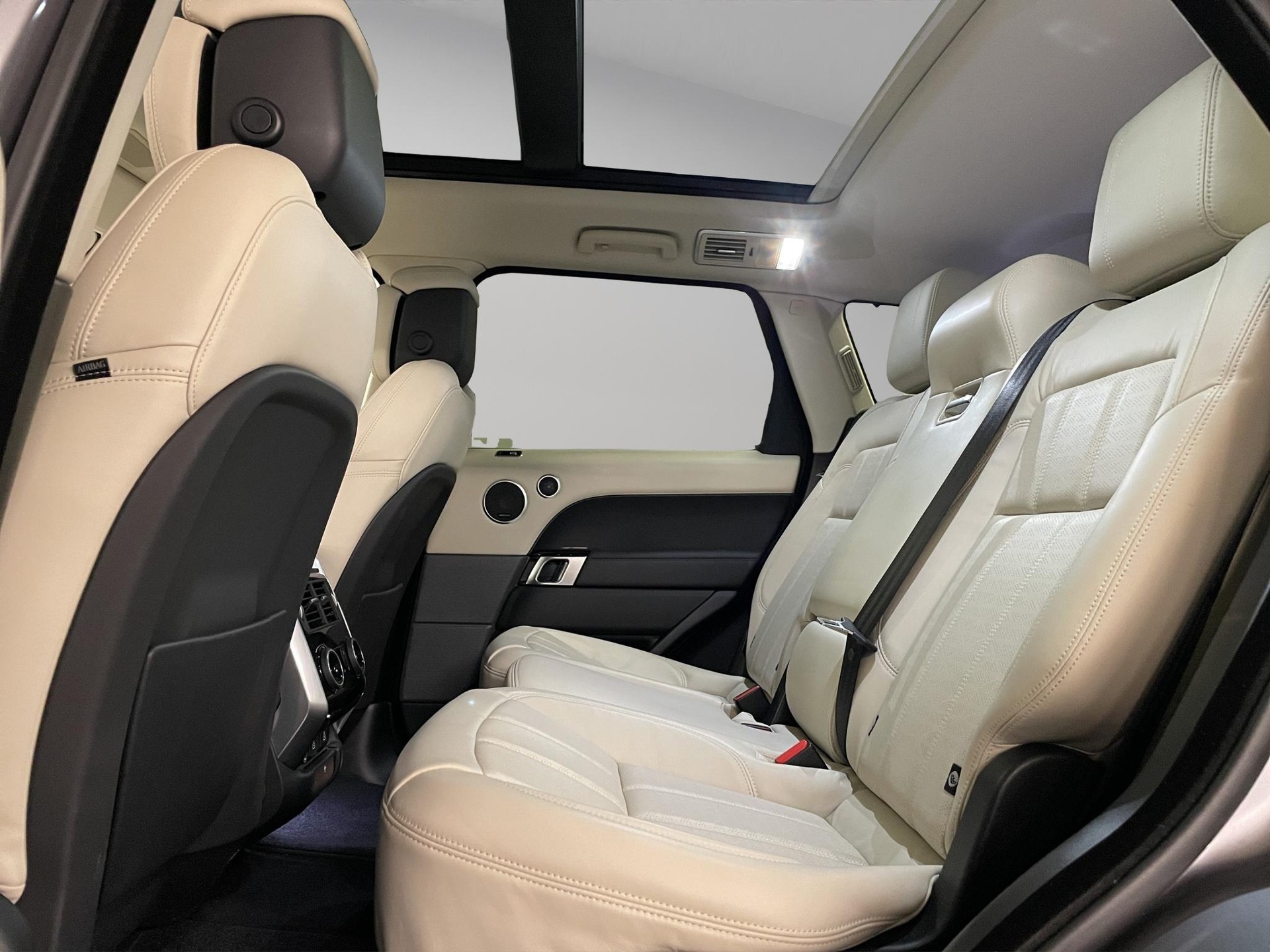 LAND ROVER Range Rover Sport 3.0 I6 HSE Dynamic (inkl. Anhängerkupplung elektrisch ausklappbar)-image-8