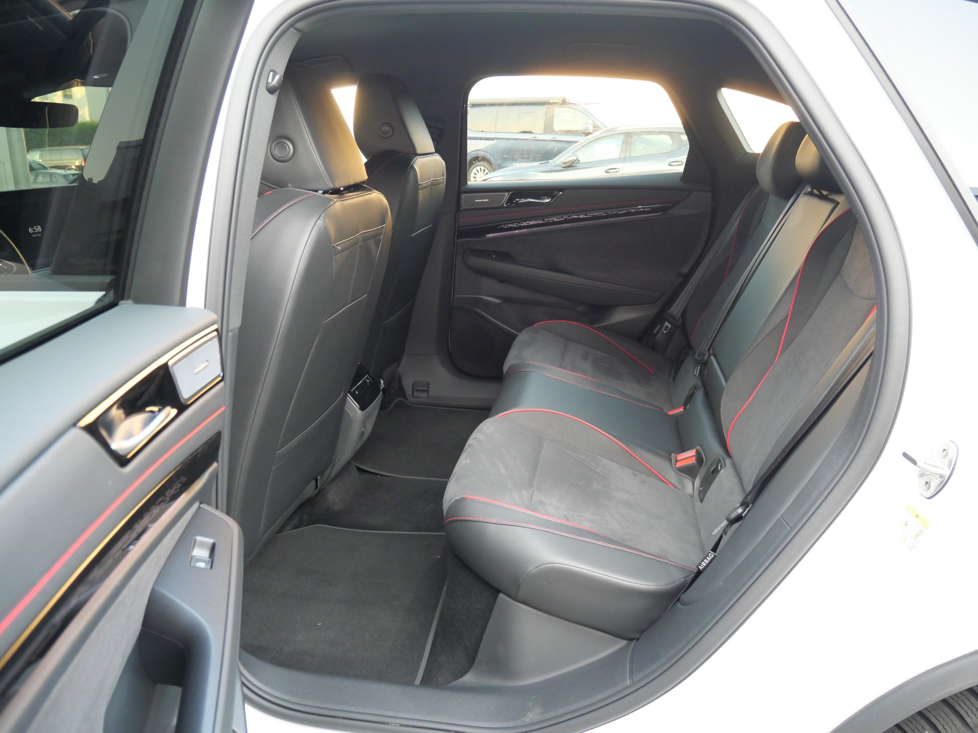 VW ID.7 GTX 86kWh GTX United 4 Motion *CH-Auto, AHK, 8 Reifen*-image-11