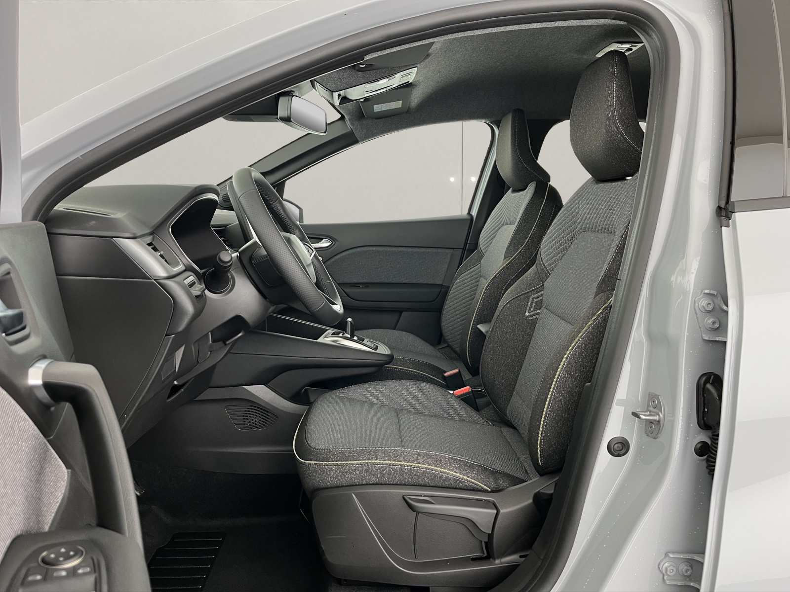 RENAULT Captur 1.8 E-Tech techno-image-7