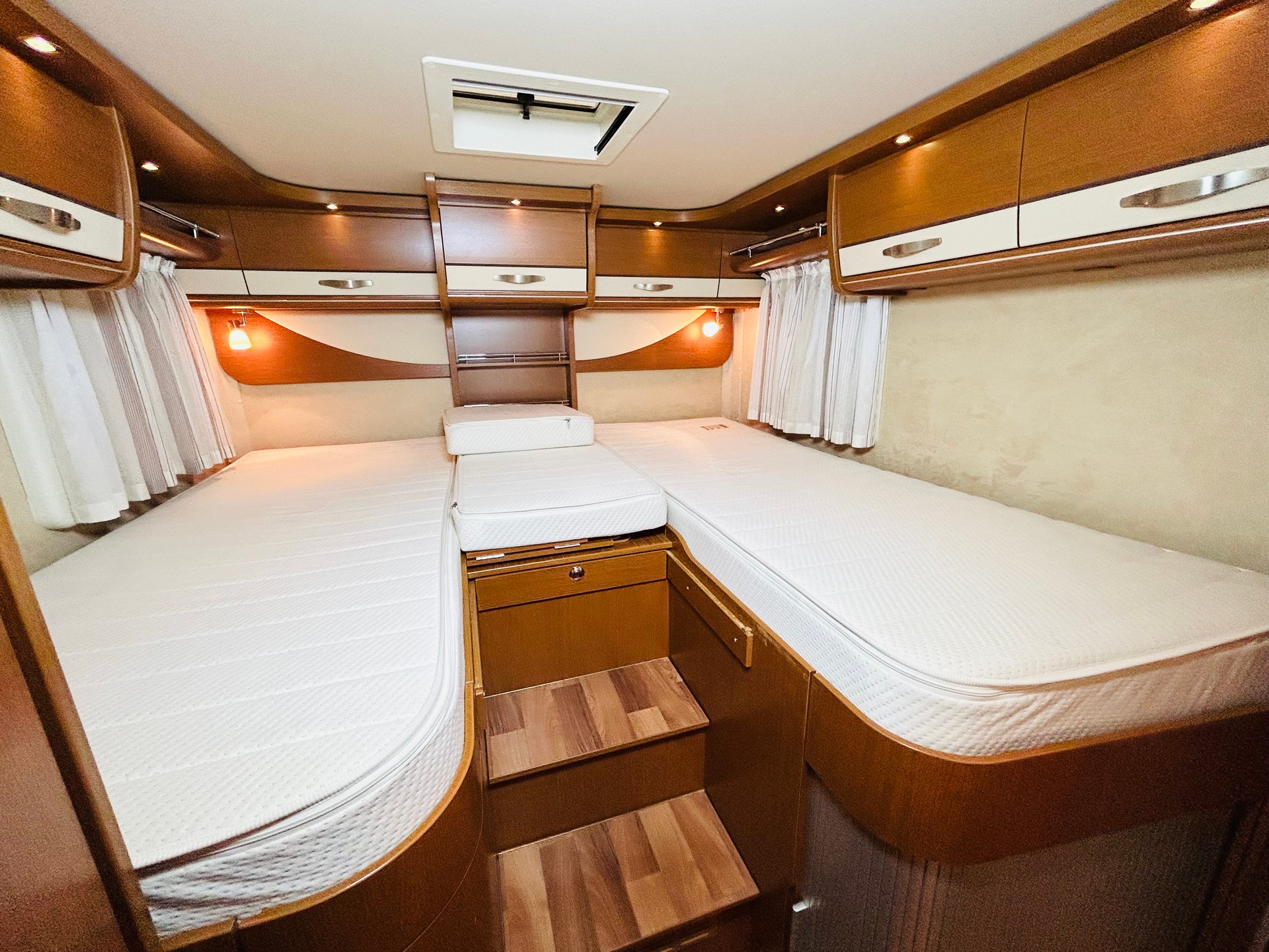 HYMER Starline B 680-image-13