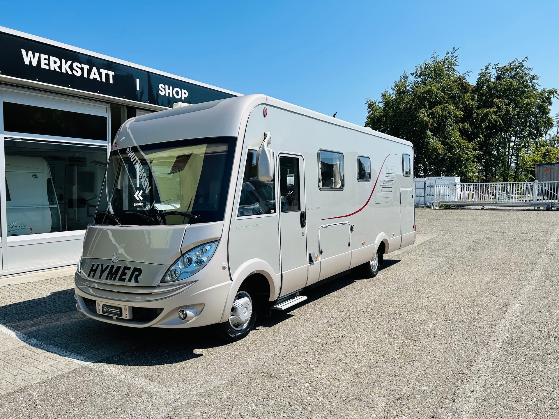 HYMER Starline B 680-image-0