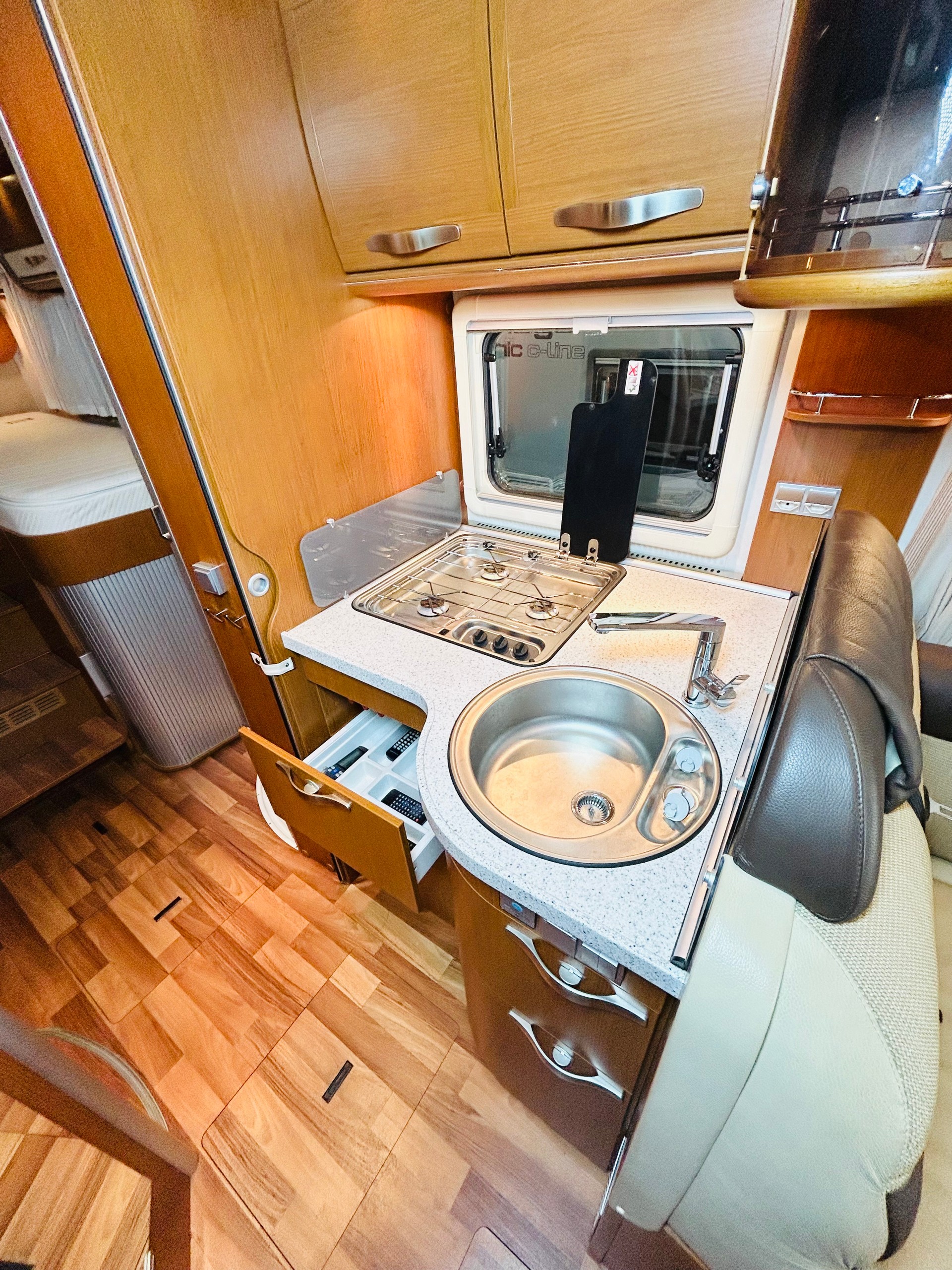HYMER Starline B 680-image-10
