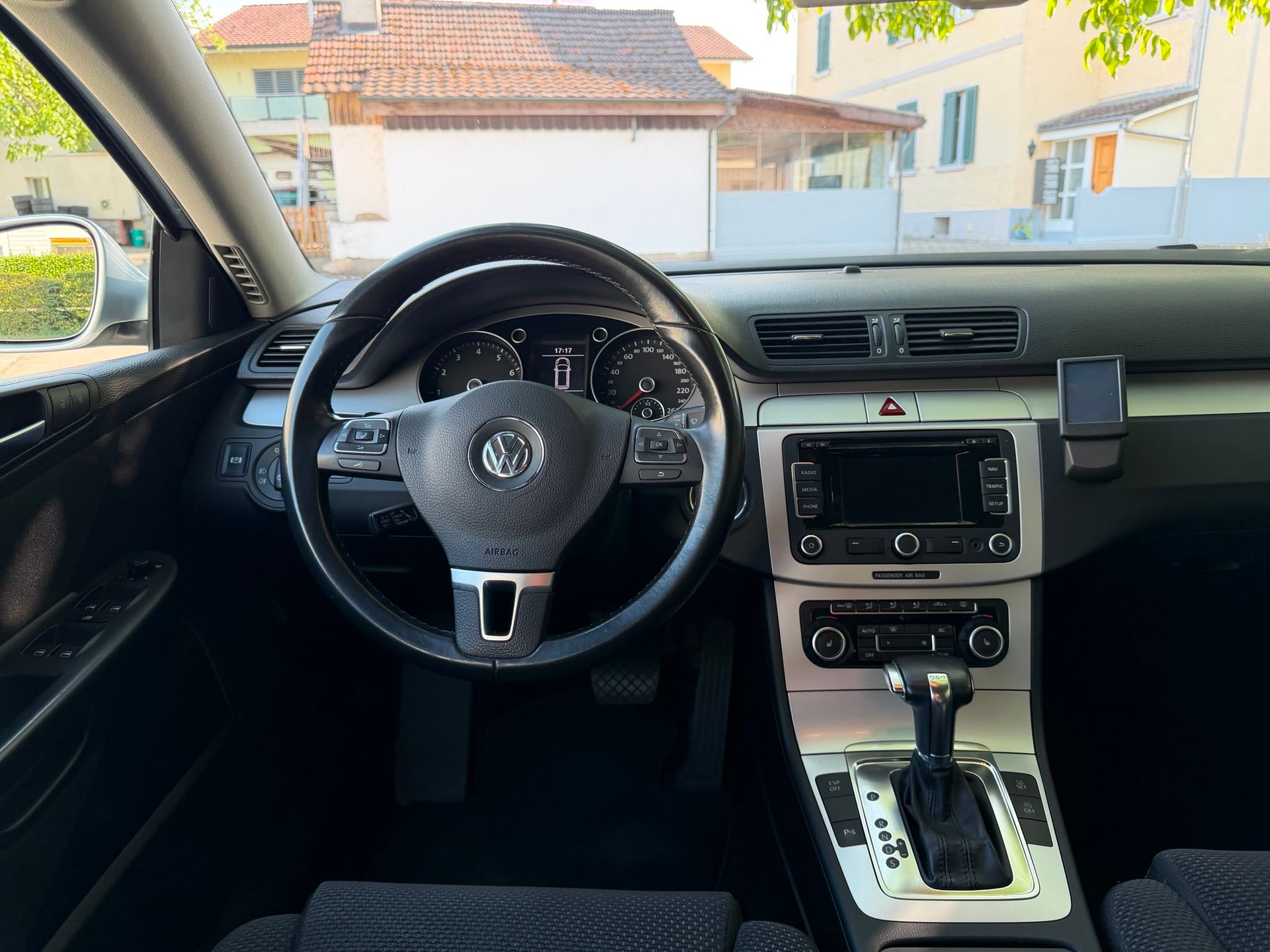 VW Passat Variant 1.4 TSI BlueMotion Comfortline DSG-image-6