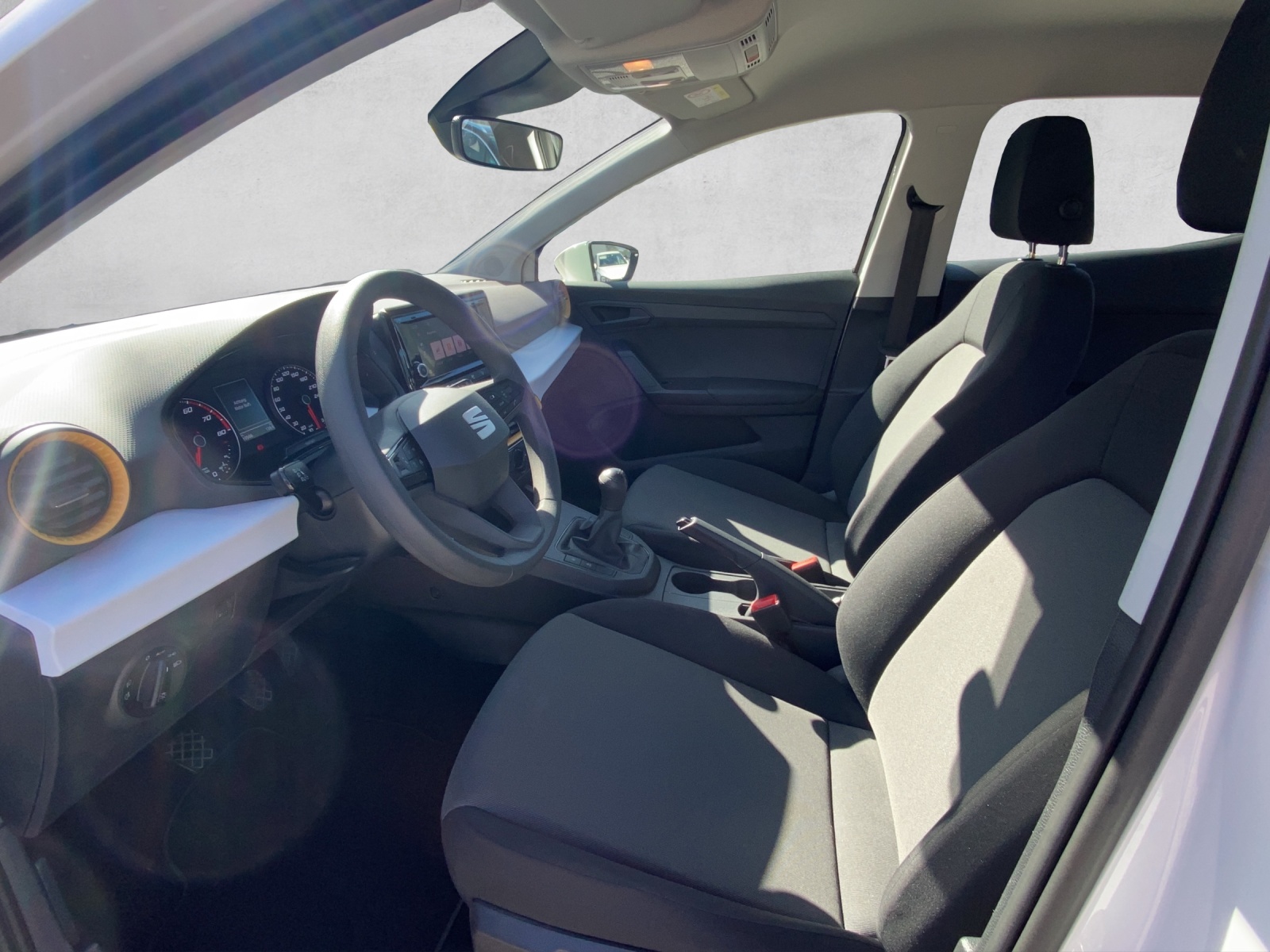 SEAT Ibiza 1.0 EcoTSI Reference-image-5