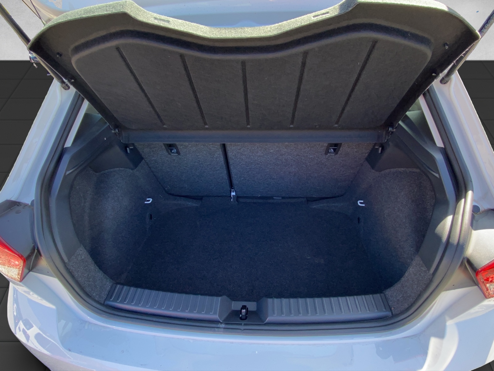 SEAT Ibiza 1.0 EcoTSI Reference-image-10