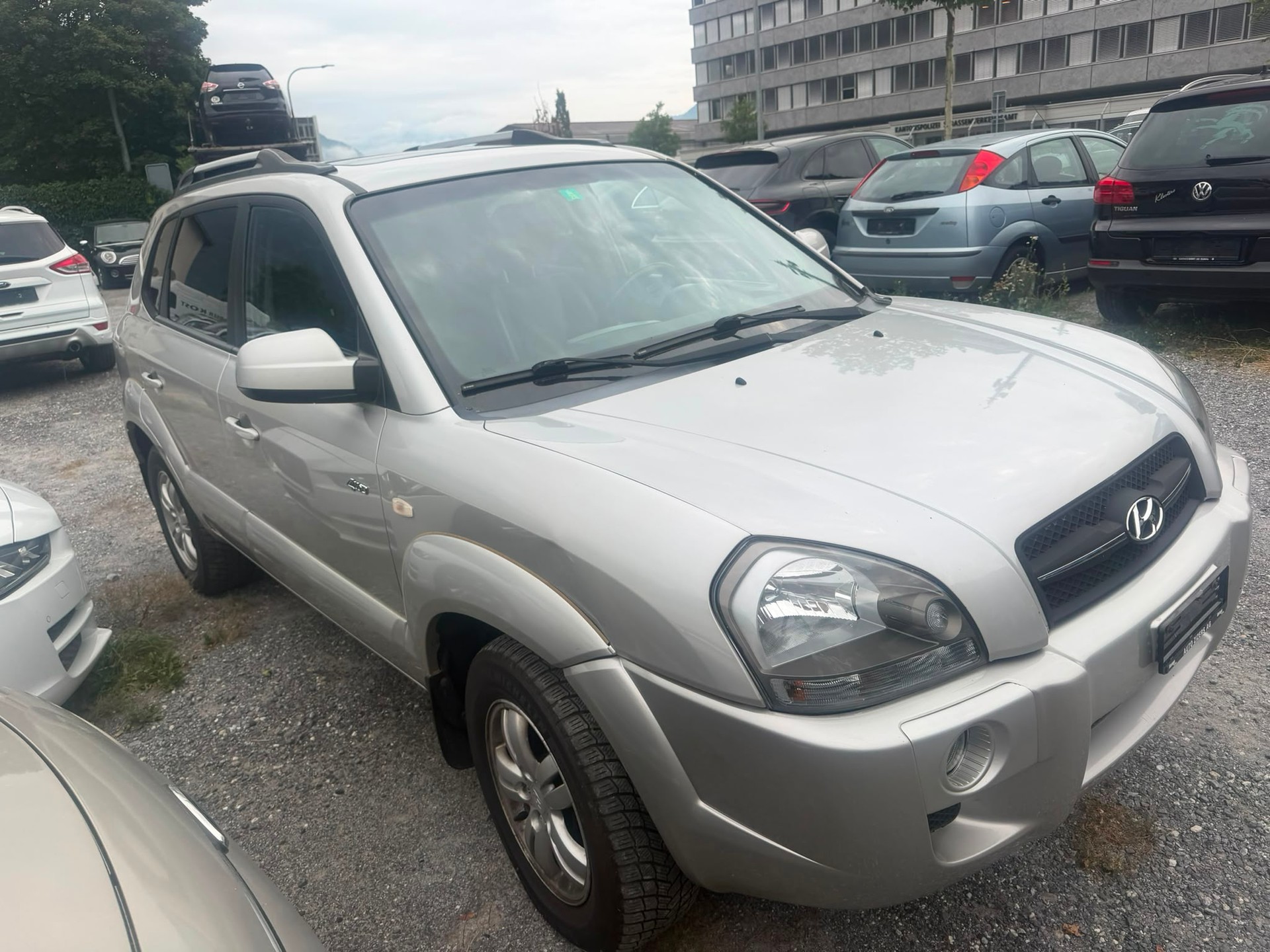 HYUNDAI Tucson 2.0 CRDi VGT 4WD-image-1
