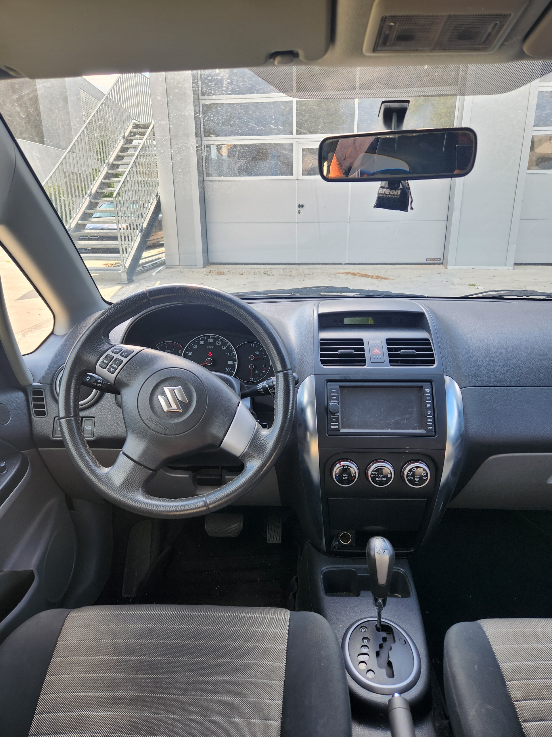 SUZUKI SX4 1.6 16V GL Top 2WD Automatic-image-11