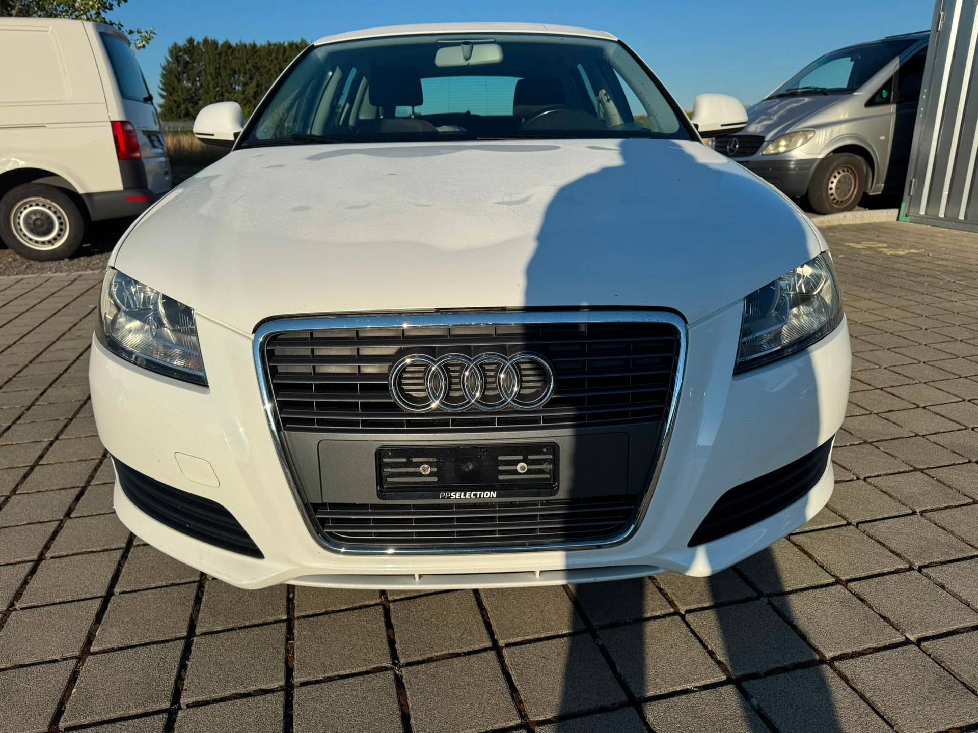 AUDI A3 Sportback 1.9 TDI Start S-tronic-image-1