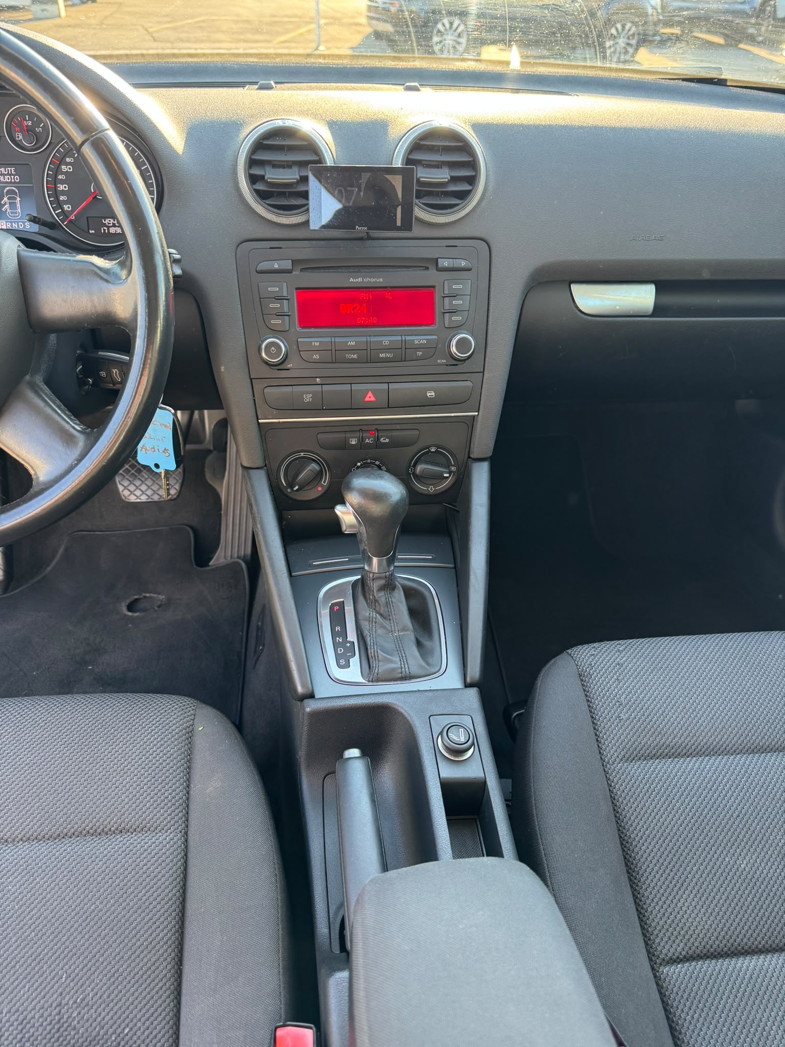 AUDI A3 Sportback 1.9 TDI Start S-tronic-image-11