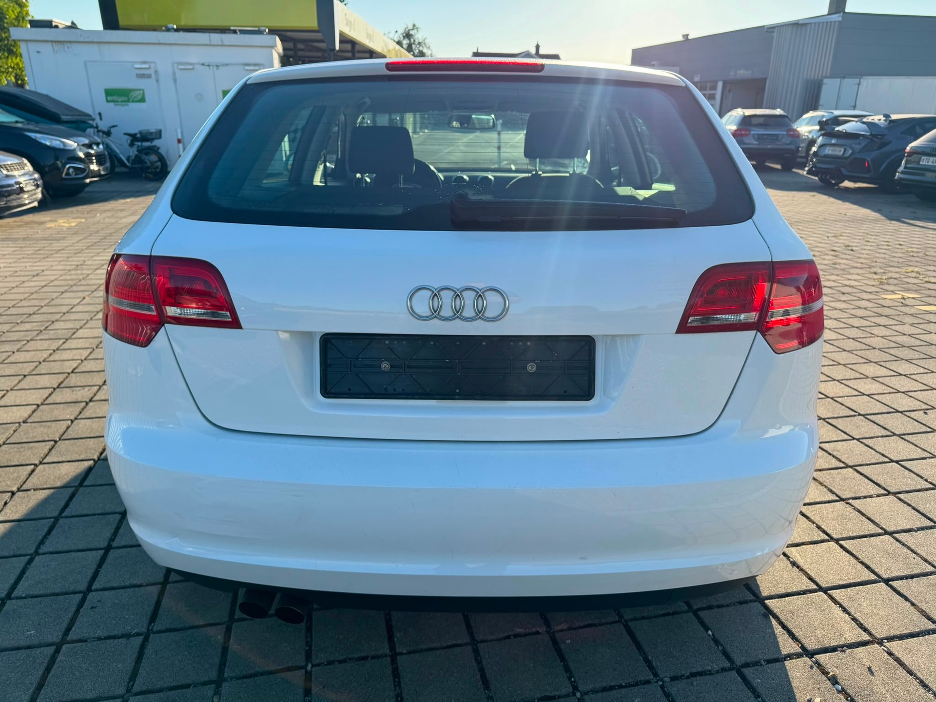 AUDI A3 Sportback 1.9 TDI Start S-tronic-image-6