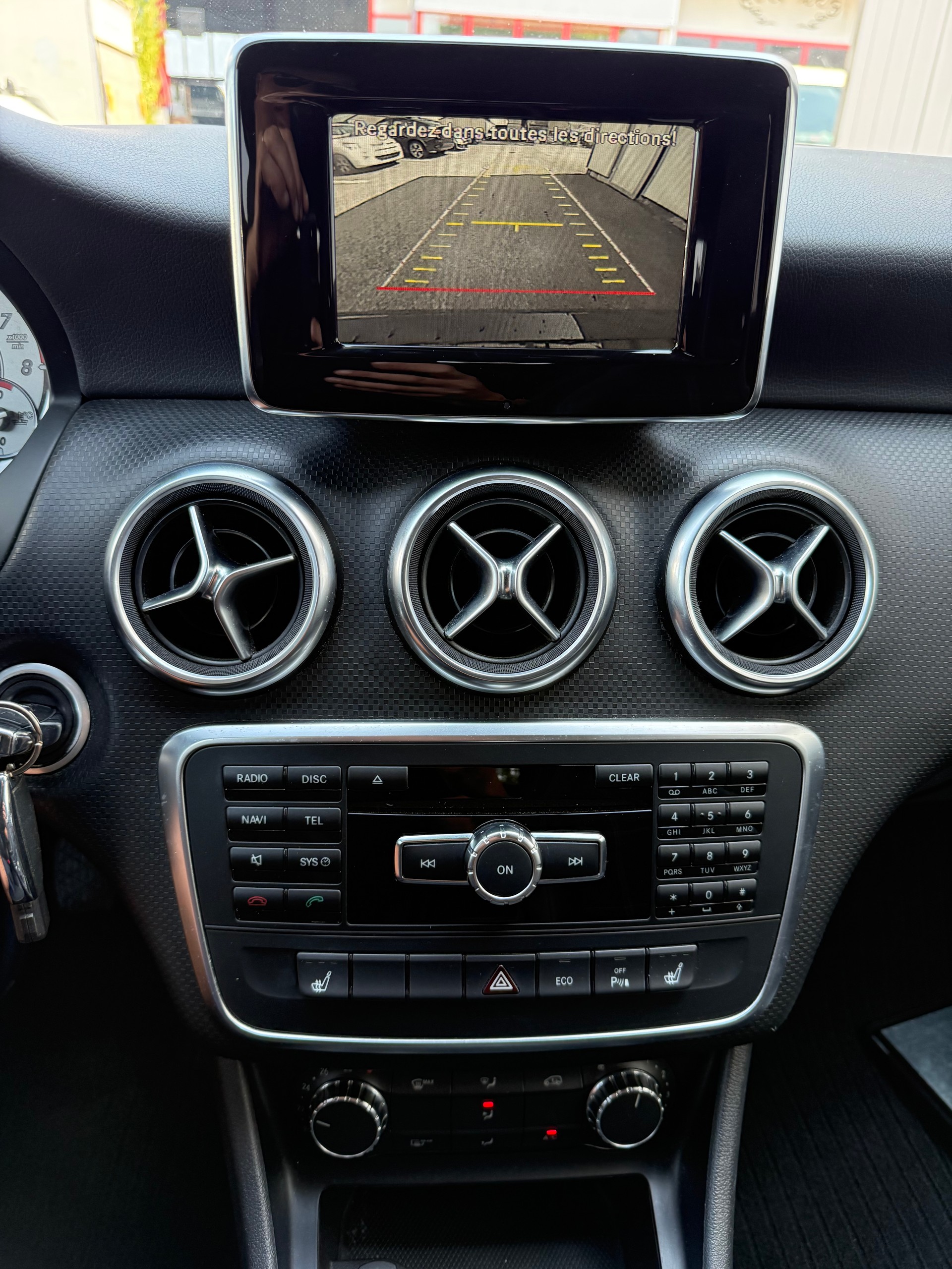 MERCEDES-BENZ A 200-image-6