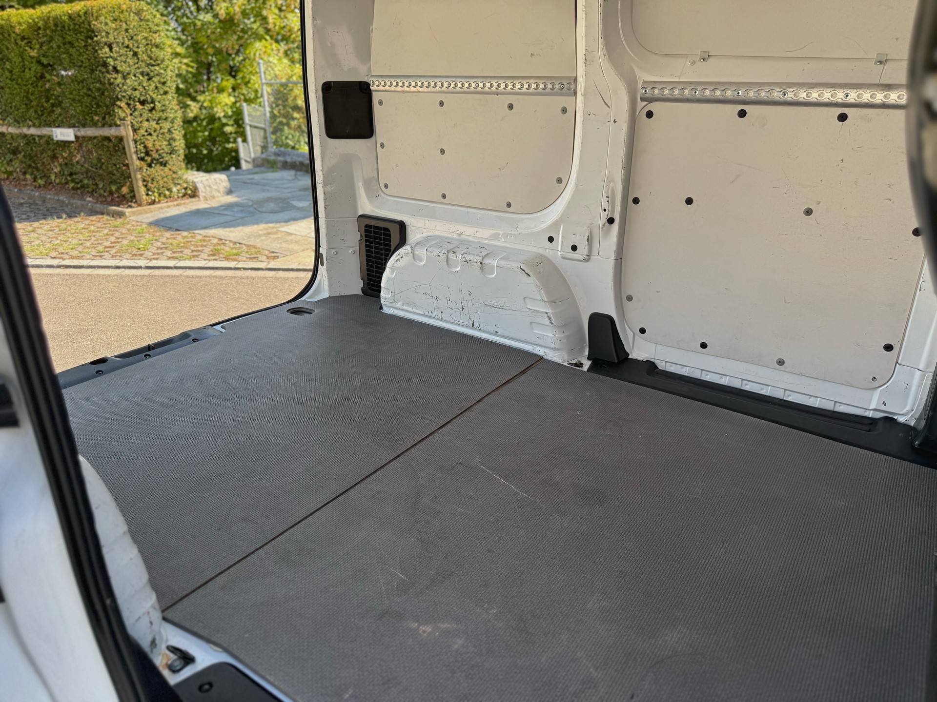 NISSAN NV200 1.6 16V 110 Comfort Euro 6 (Frisch Ab MFK)-image-12