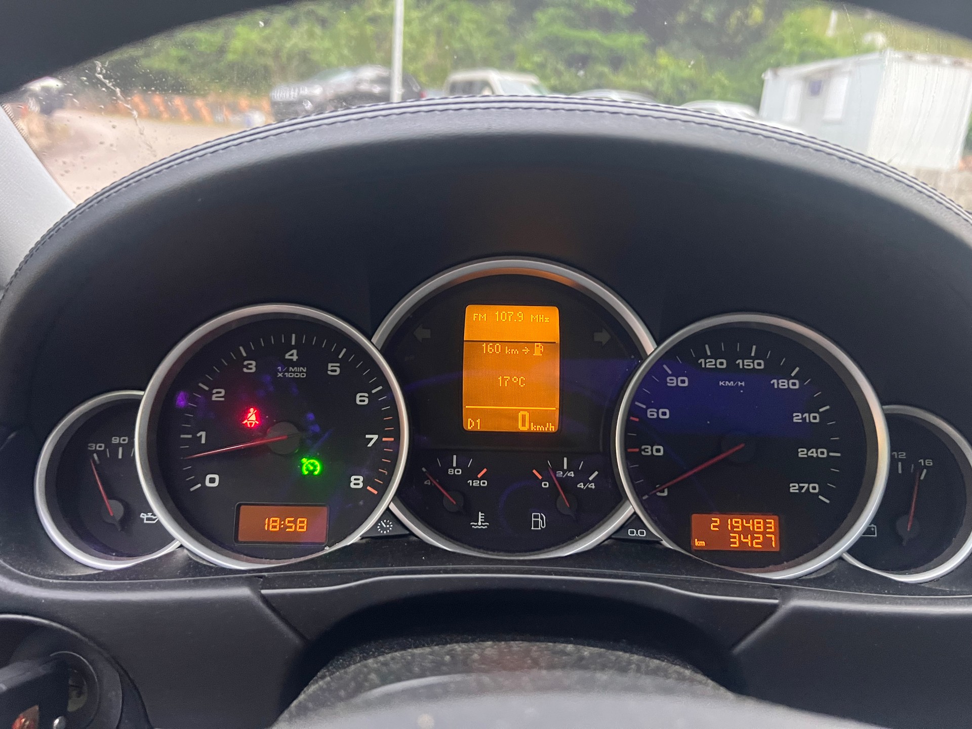 PORSCHE Cayenne S-image-12